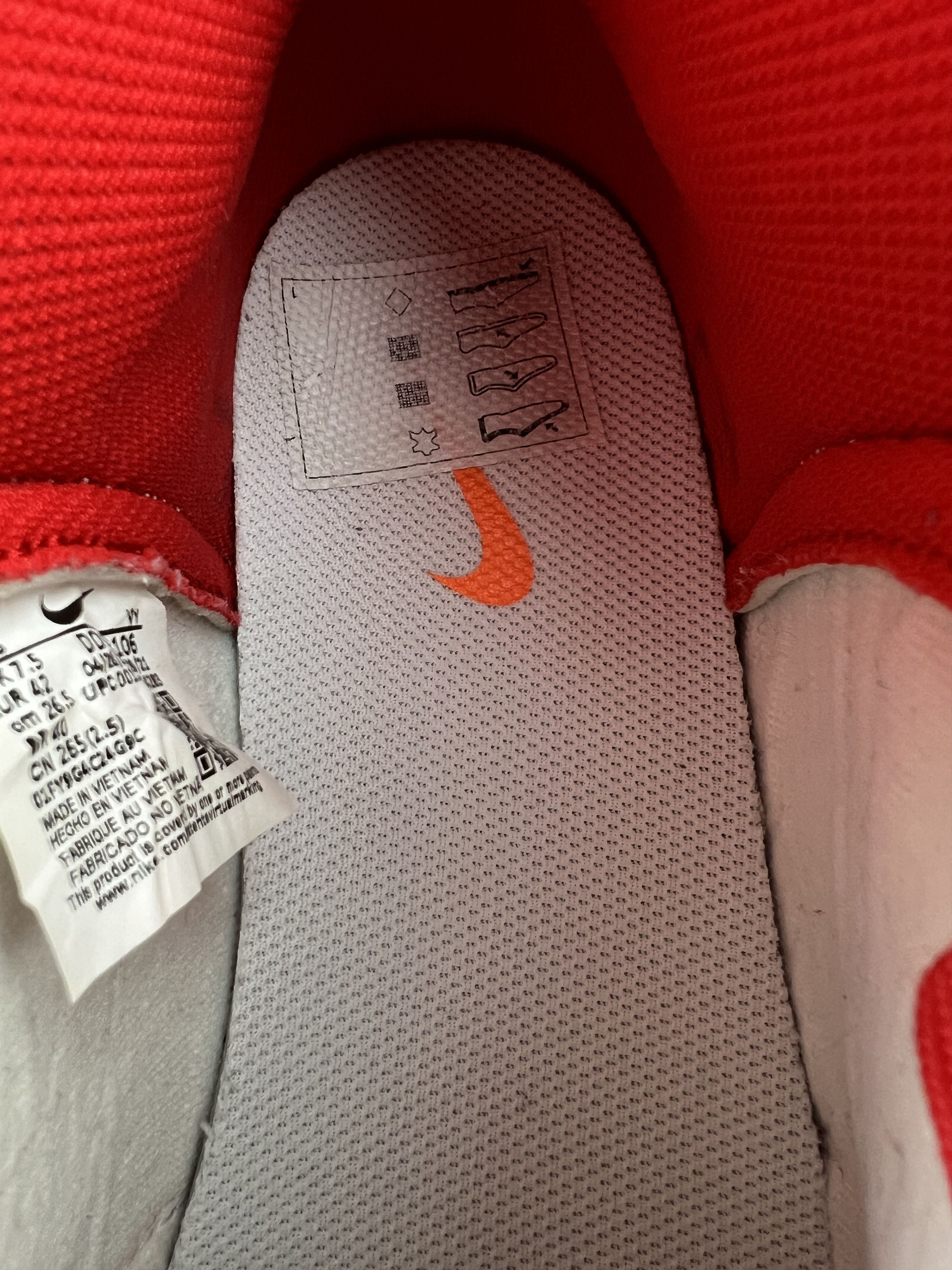 Nike Nike Dunk High Retro University Red White Size US 8.5 / EU 41-42 - 7 Thumbnail