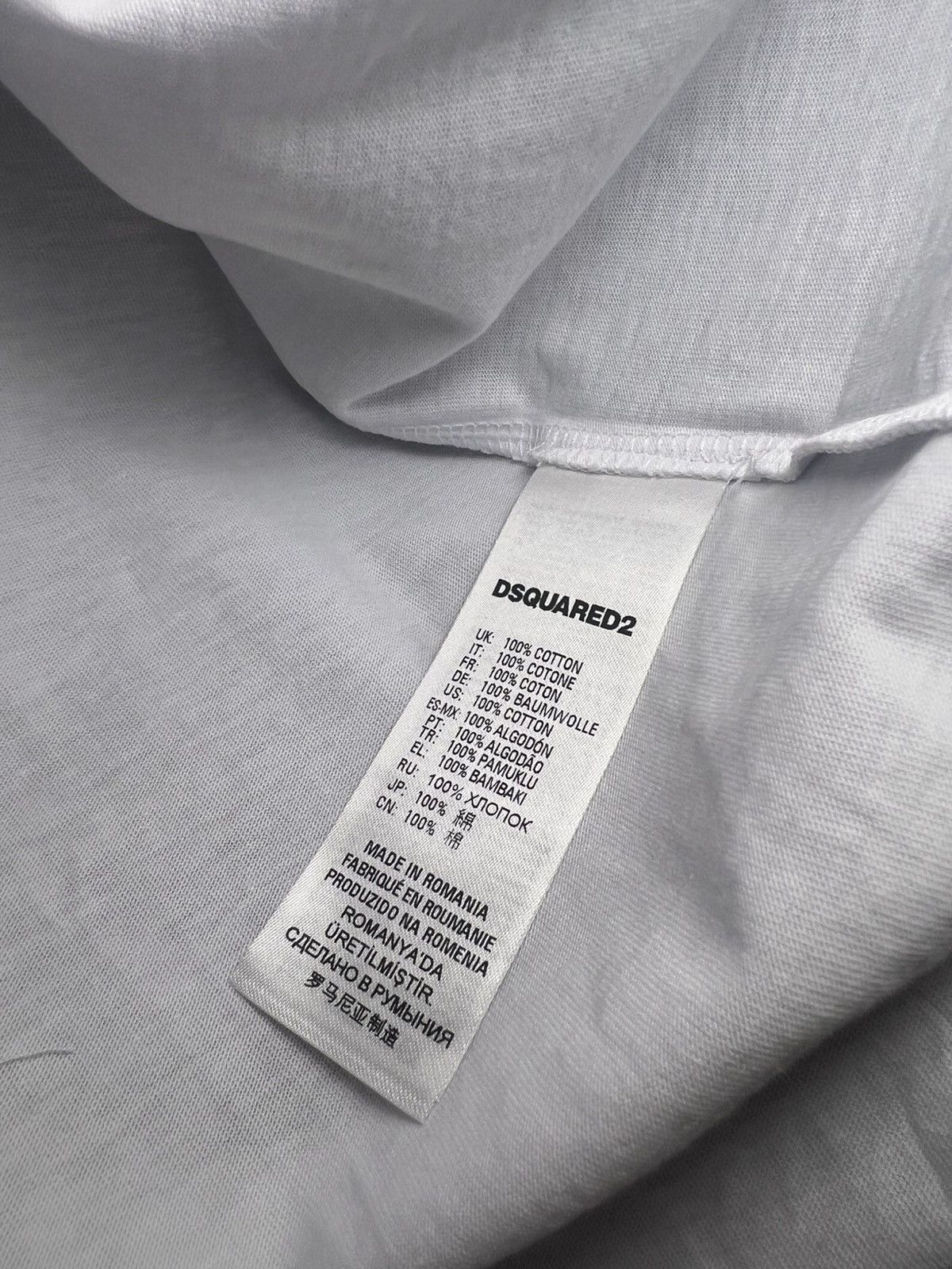 Dsquared2 Dsquared2 x PacMan NEW🎉(S-M)(offers🤝)(rare) Size US M / EU 48-50 / 2 - 6 Thumbnail