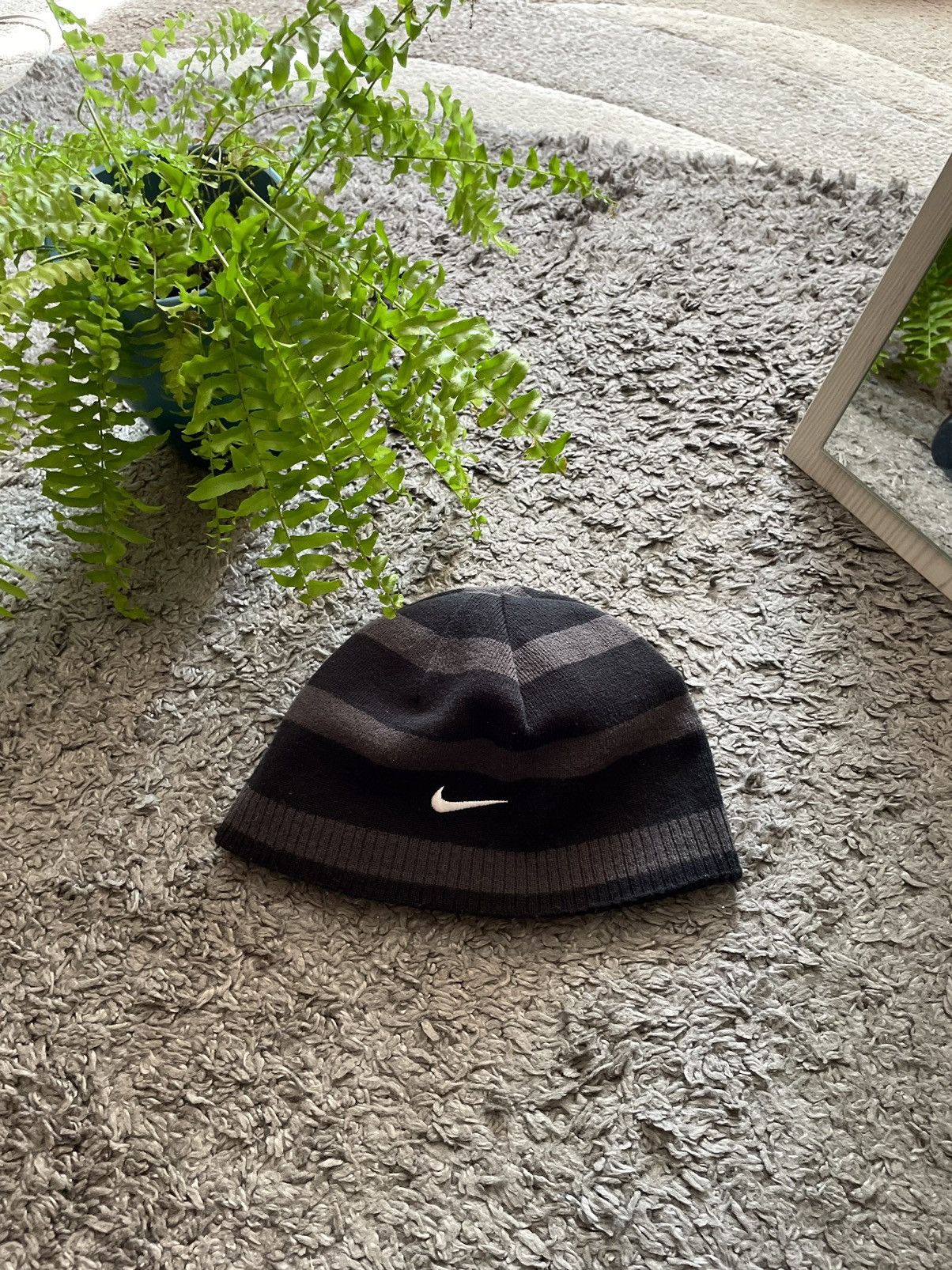Nike × Vintage 00s Nike Beenie Hat Vintage Streetwear Logo Swoosh Rare Size ONE SIZE - 5 Thumbnail