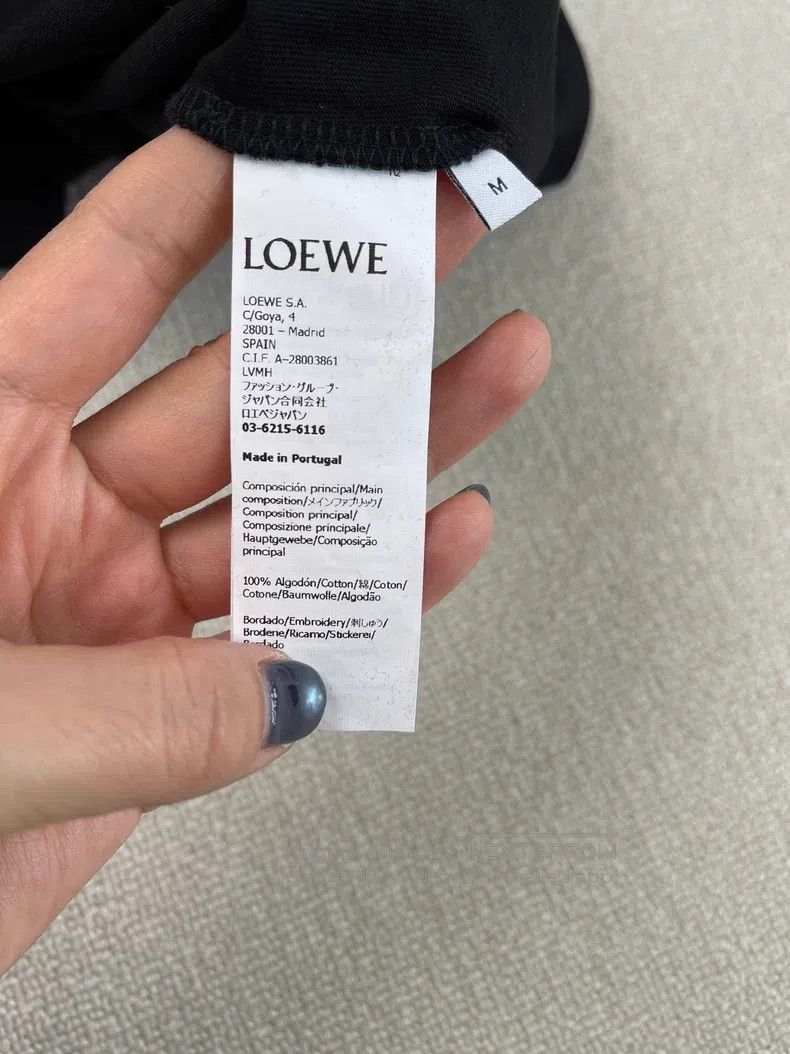 Loewe Loewe Spring/Summer Anagram Series Solid Color Printed Log Size M / US 6-8 / IT 42-44 - 3 Thumbnail