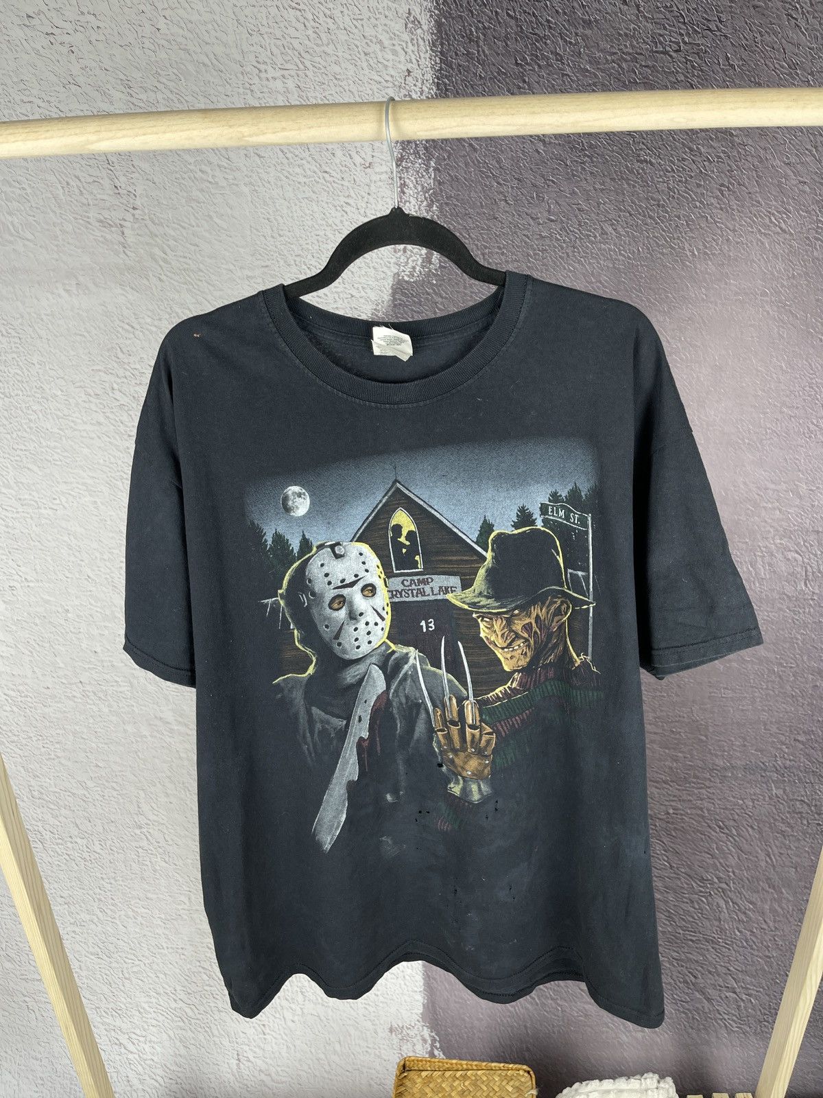 Vintage Vintage Freddy Krueger Vs Jason movie 90s y2k distressed tee Size US XL / EU 56 / 4 - 2 Thumbnail