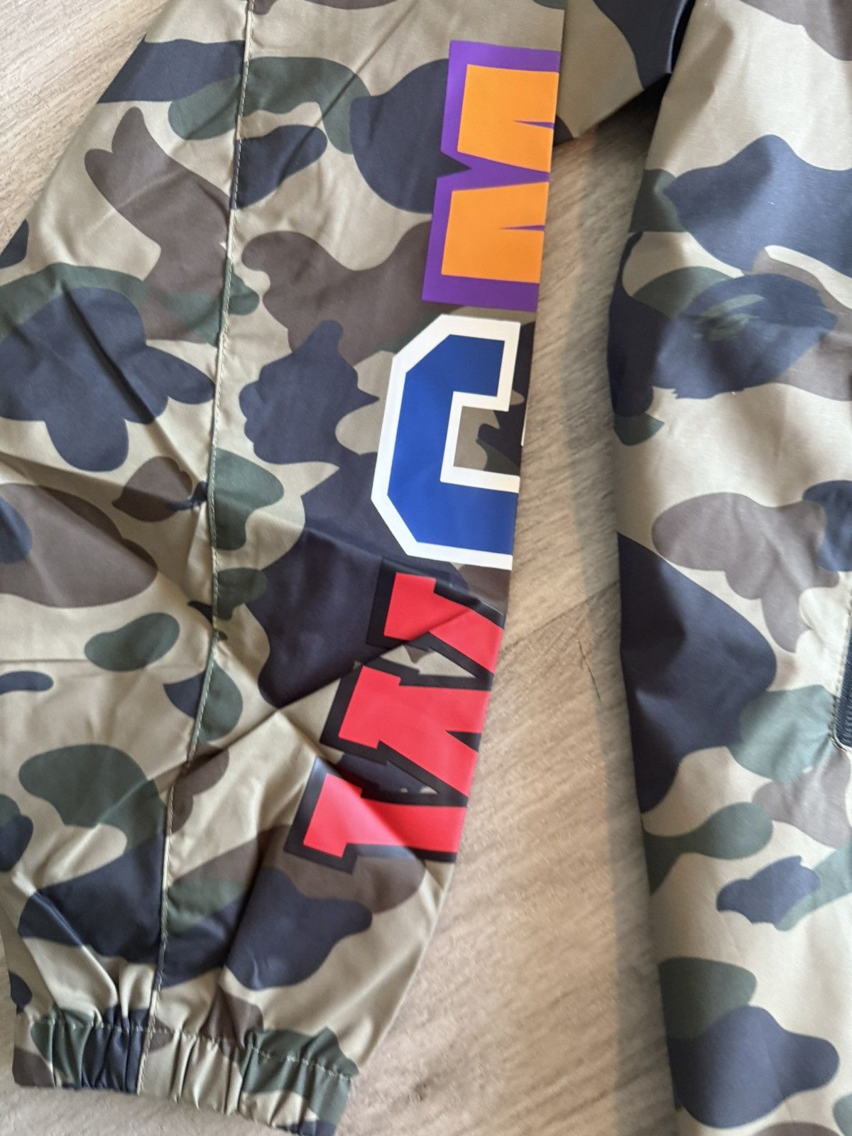 Bape Bape Green Camo Shark Windbreaker Size US L / EU 52-54 / 3 - 3 Thumbnail