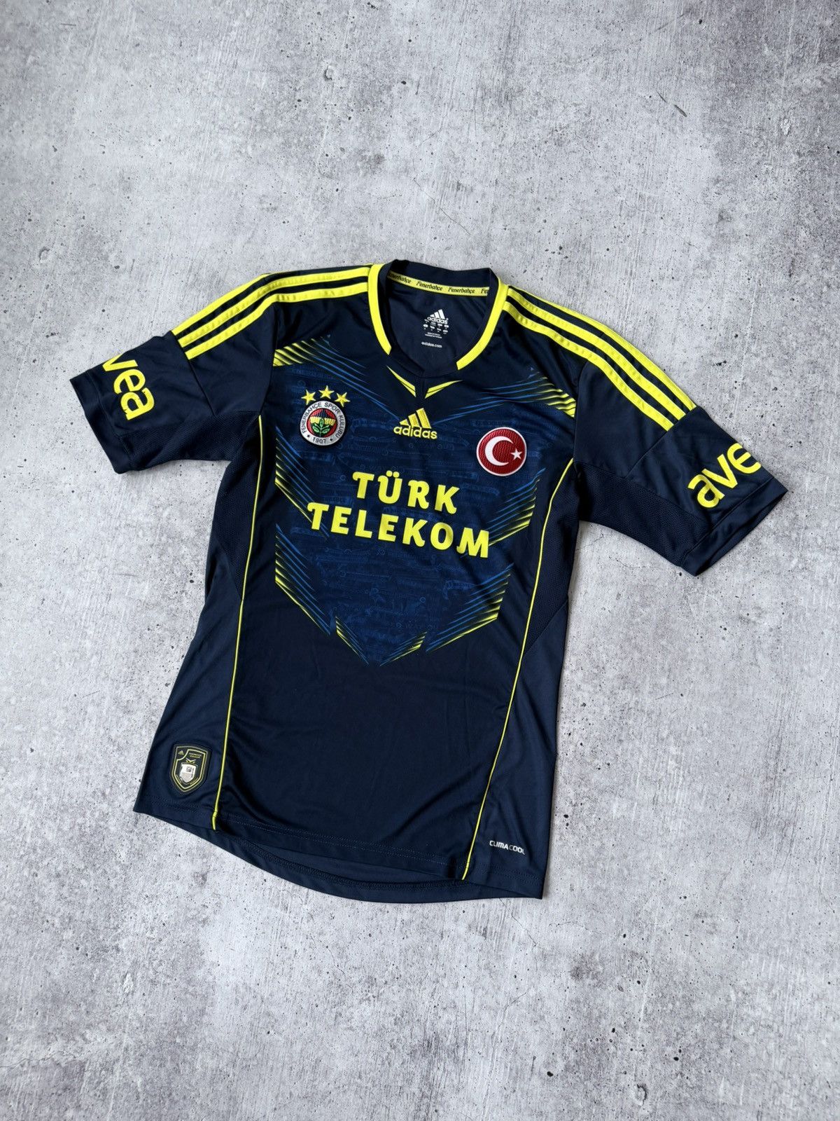 Adidas × Vintage Adidas Fenerbahce 2013/2014 Vintage Jersey Size US S / EU 44-46 / 1 - 2 Thumbnail