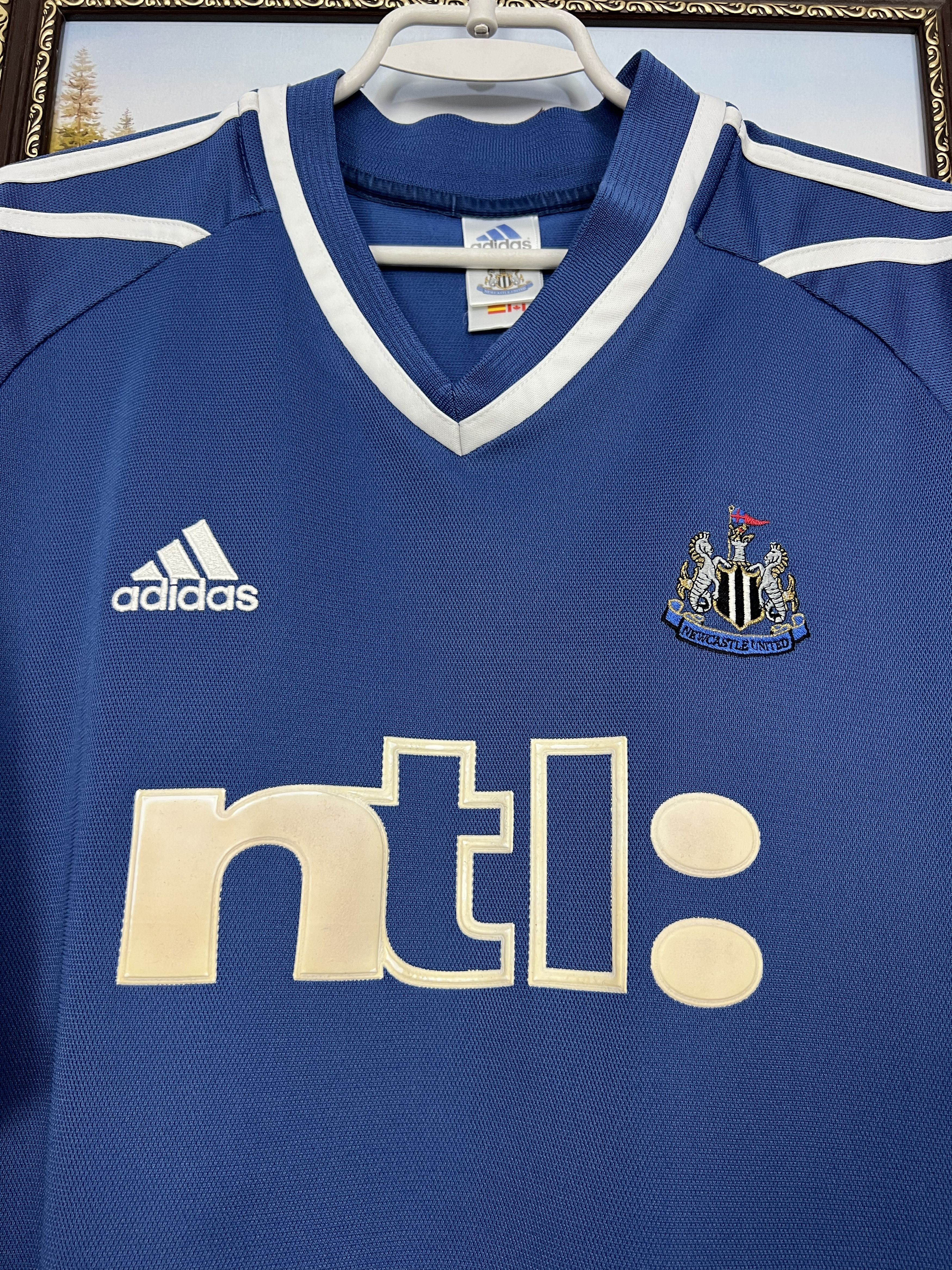 Adidas Newcastle Away football shirt 2001 Soccer Adidas Jersey Size US XXL / EU 58 / 5 - 3 Thumbnail