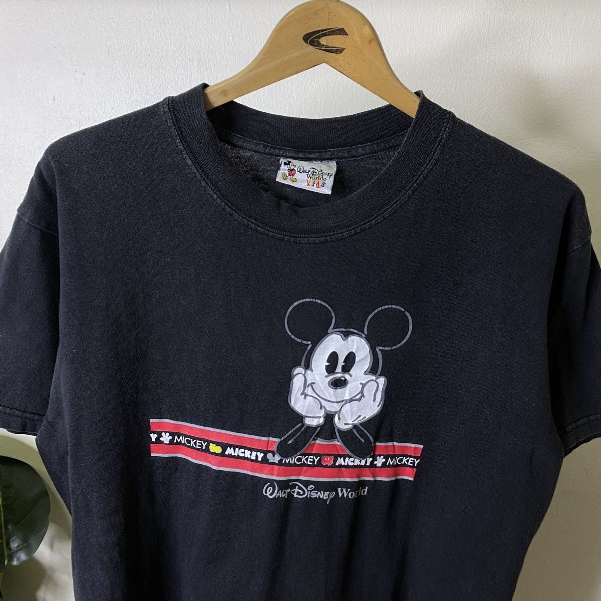 Mickey Mouse Vintage 1990s Walt Disney Mickey Mouse T Shirt Size US L / EU 52-54 / 3 - 2 Thumbnail