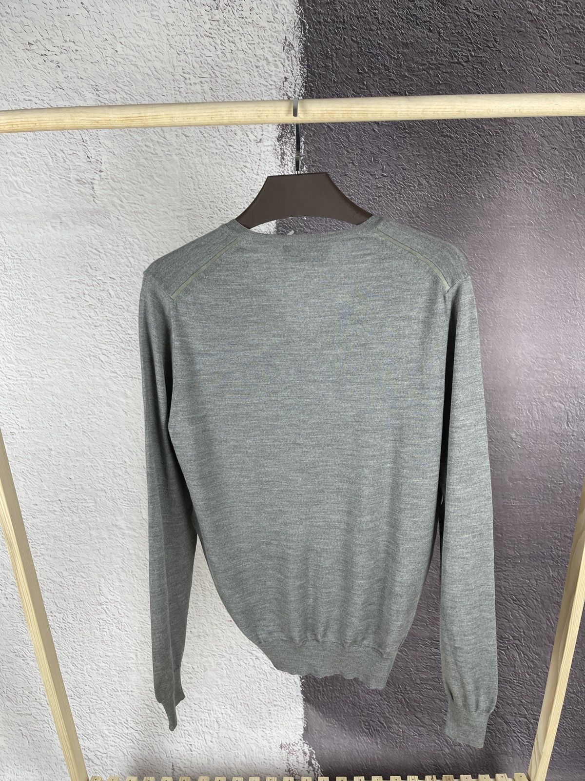 Yves Saint Laurent Yves Saint Laurent Rive Gauche Tom Ford era v-neck sweater Size US L / EU 52-54 / 3 - 12 Thumbnail