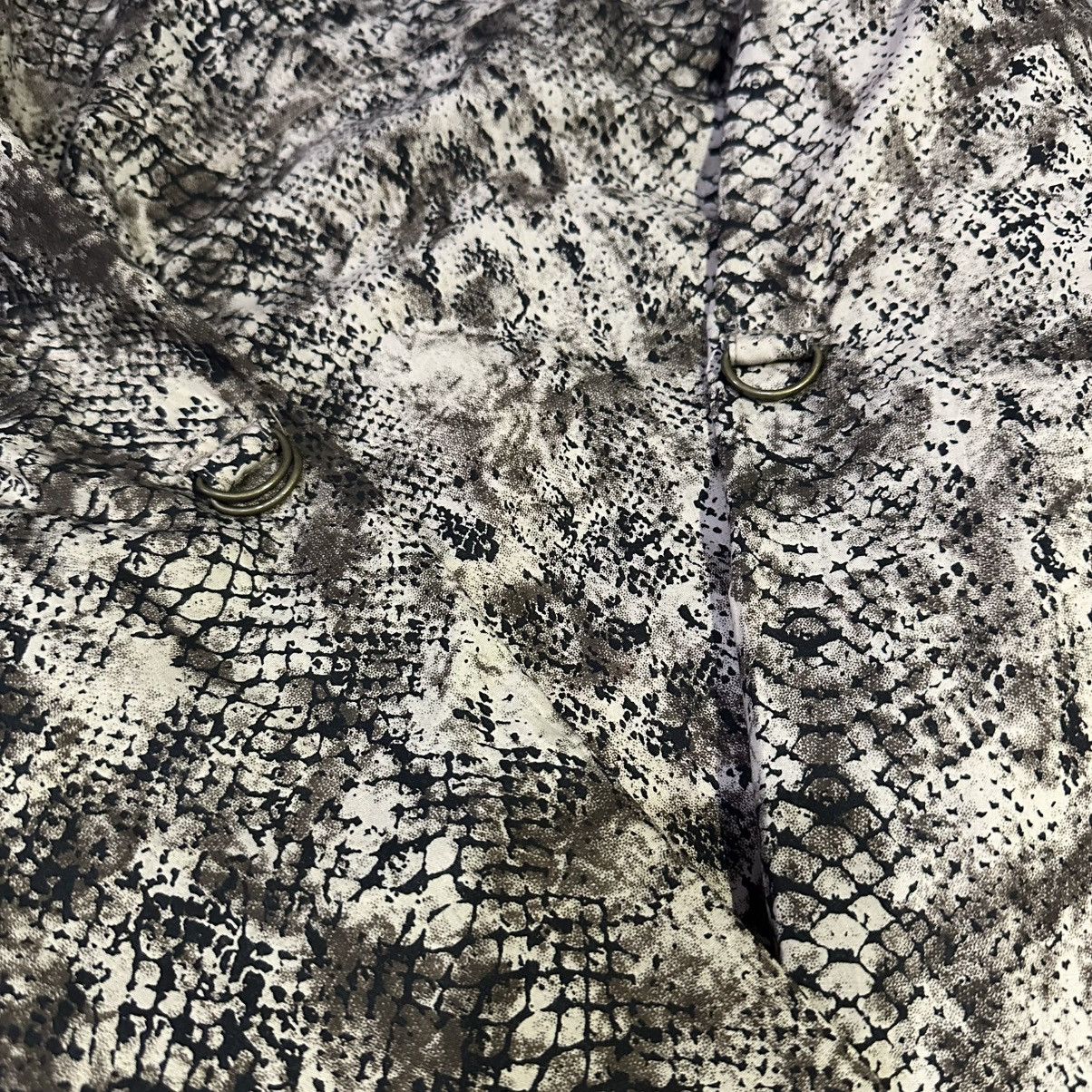 If Six Was Nine × Japanese Brand × Le Grande Bleu (L.G.B.) Semantic Design Snake Skin Print Shirt Ifsixwasnine Style Size US L / EU 52-54 / 3 - 8 Thumbnail
