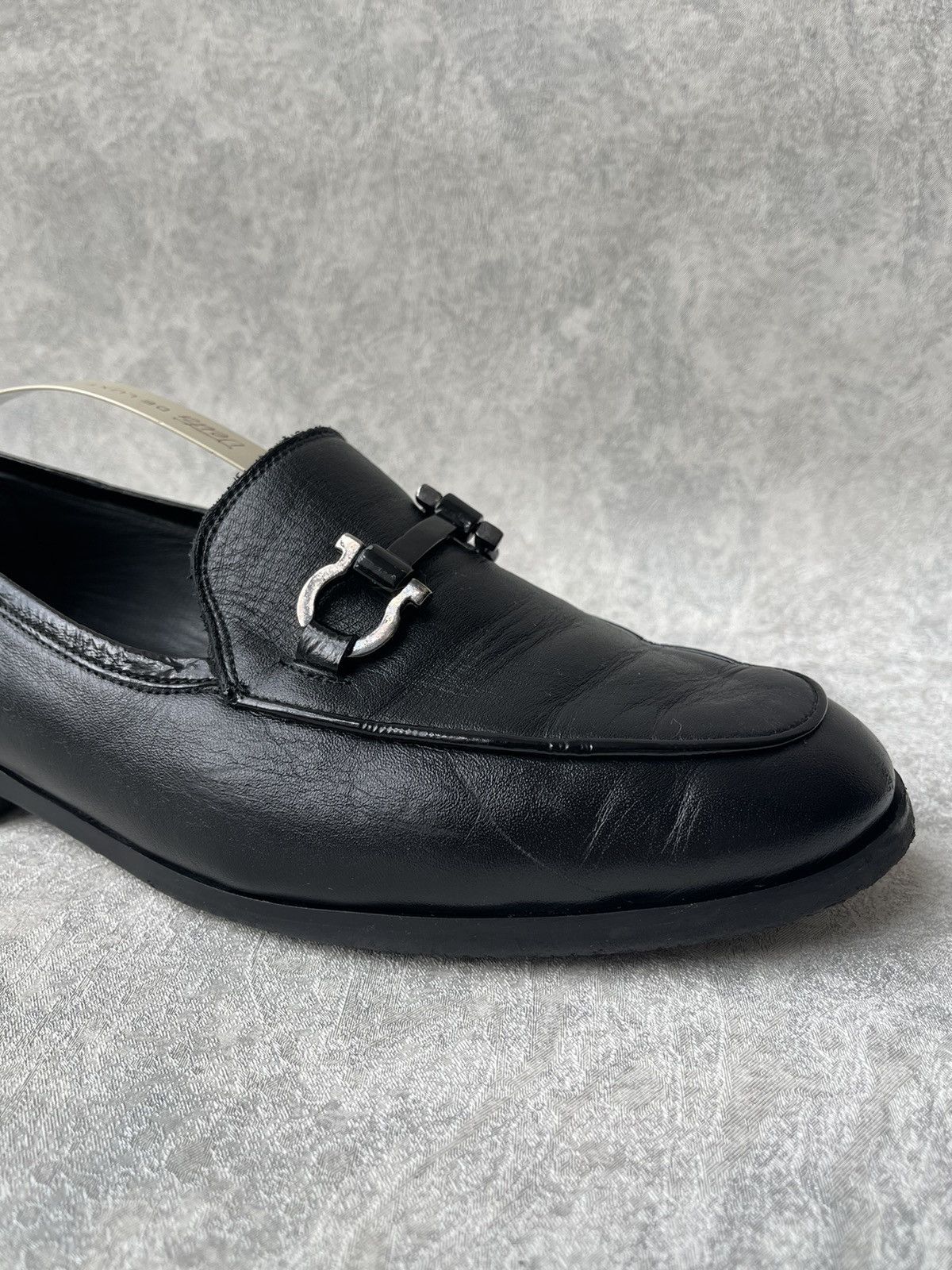 Salvatore Ferragamo Salvatore Ferragamo Gancini Leather Loafers Unisex Size US 9 / IT 39 - 10 Thumbnail