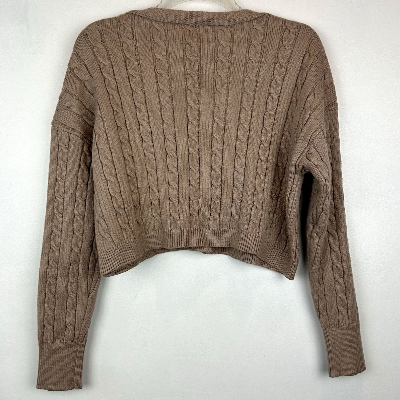 Vintage Altar'd State Cardigan Sweater Womens Small Beige V-Neck Cable-Knit Size S / US 4 / IT 40 - 2 Thumbnail