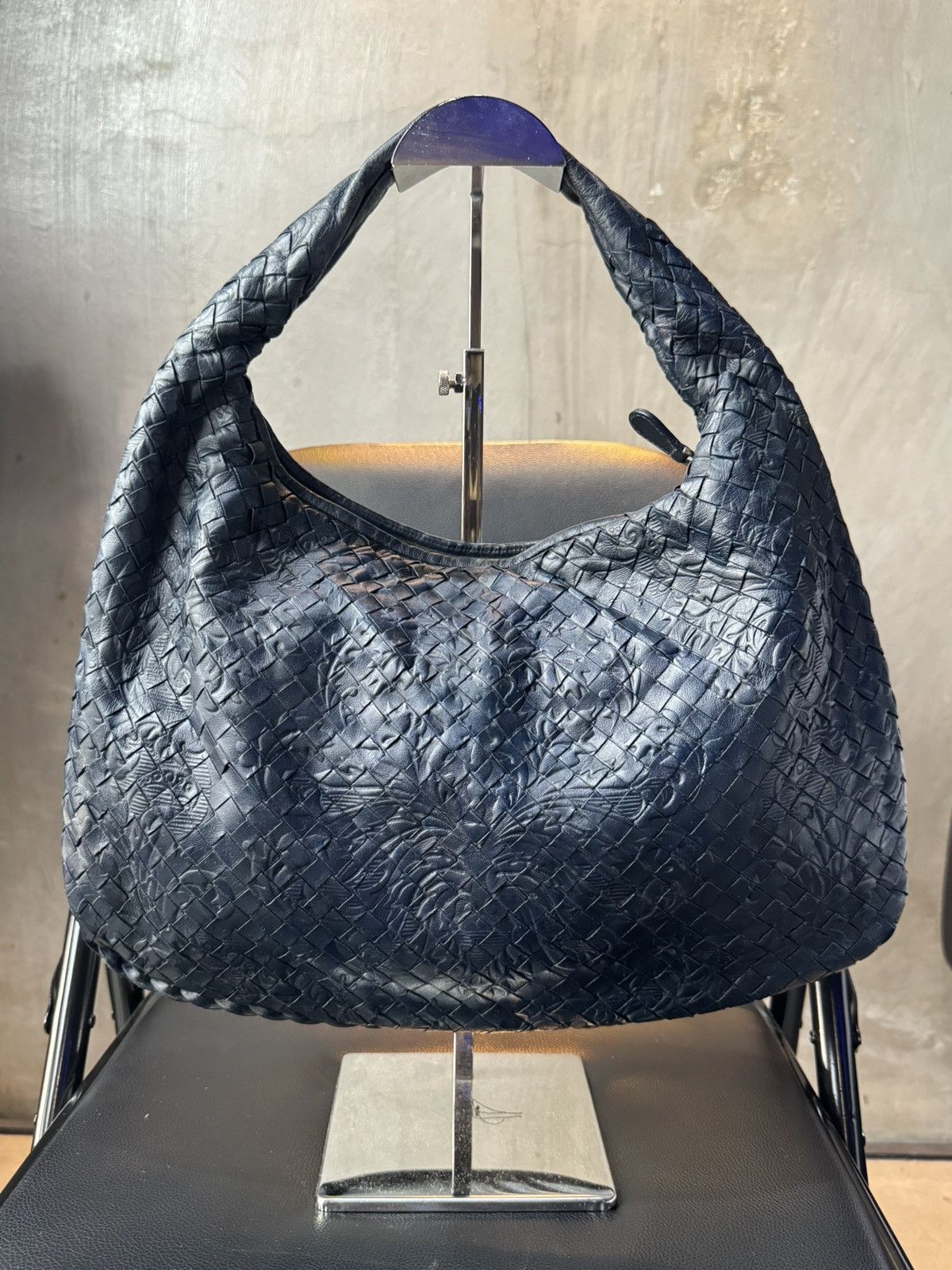 Bottega Veneta BOTTEGA VENETA Blue Intrecciato Nappa Leather Veneta HoboBag Size ONE SIZE - 1 Thumbnail