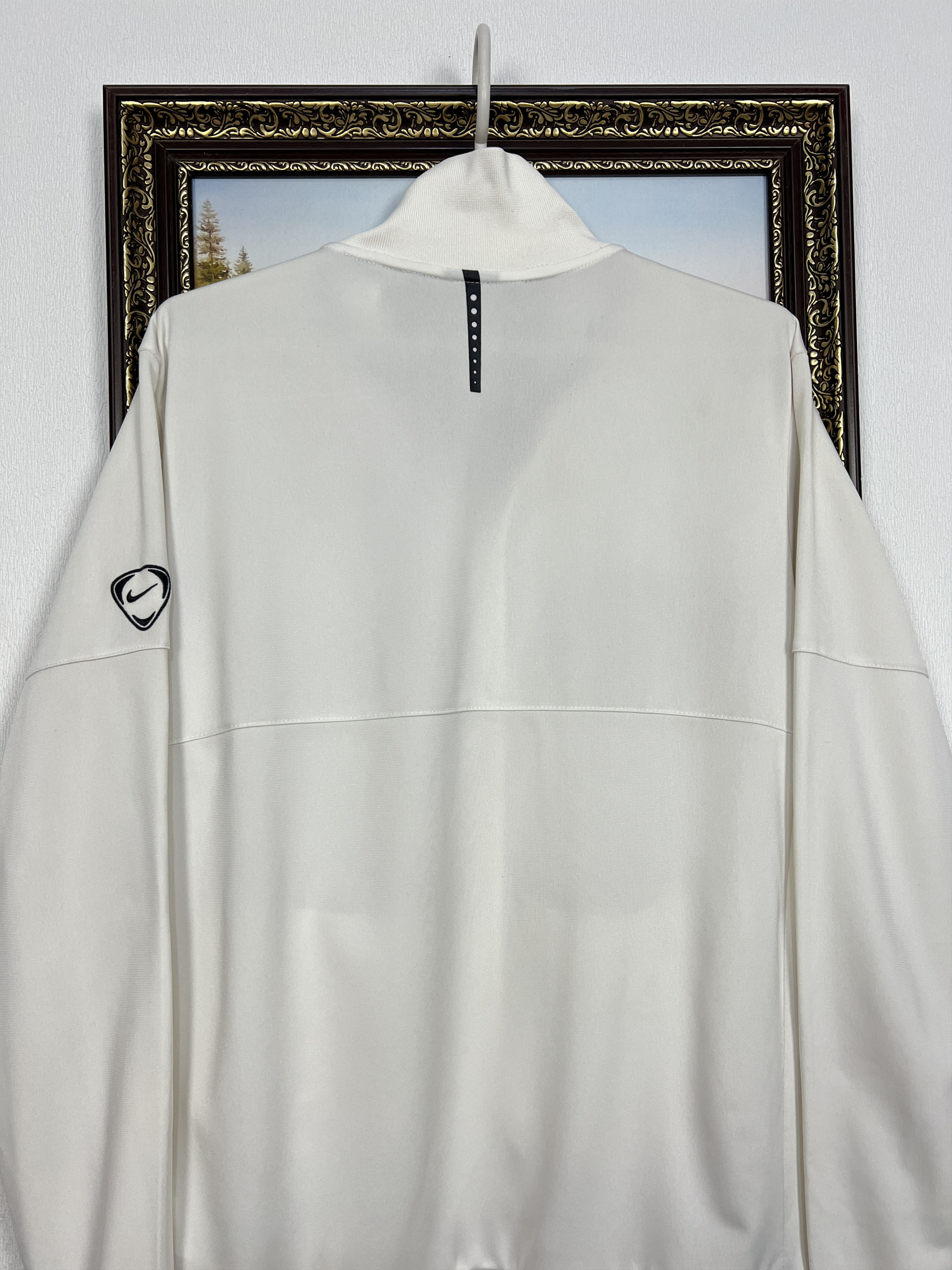 Nike Vintage Nike Juventus Football White Jacket Soccer Size US M / EU 48-50 / 2 - 15 Thumbnail