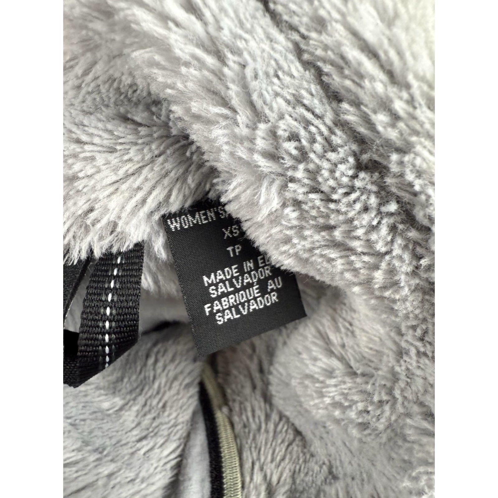 Mountain Hardwear VINTAGE? No. Wait. We must start with VINTAGE if item is vintage; it's not. So: Mountain Hardwear Women's XS Polartec High Loft Full Zip Jacket Gray Size XS / US 0-2 / IT 36-38 - 2 Thumbnail