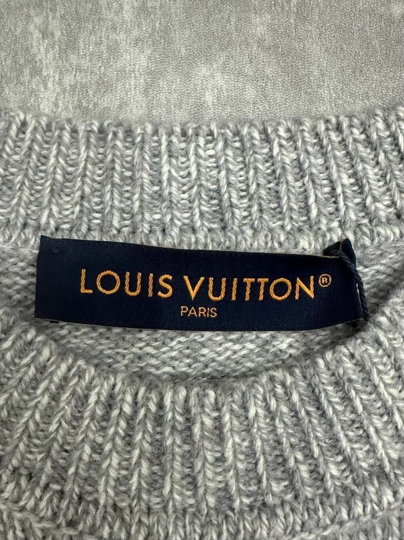 Louis Vuitton Louis Vuitton 26 New Grey Turtleneck Long Sleeve Sweater Size US M / EU 48-50 / 2 - 4 Thumbnail