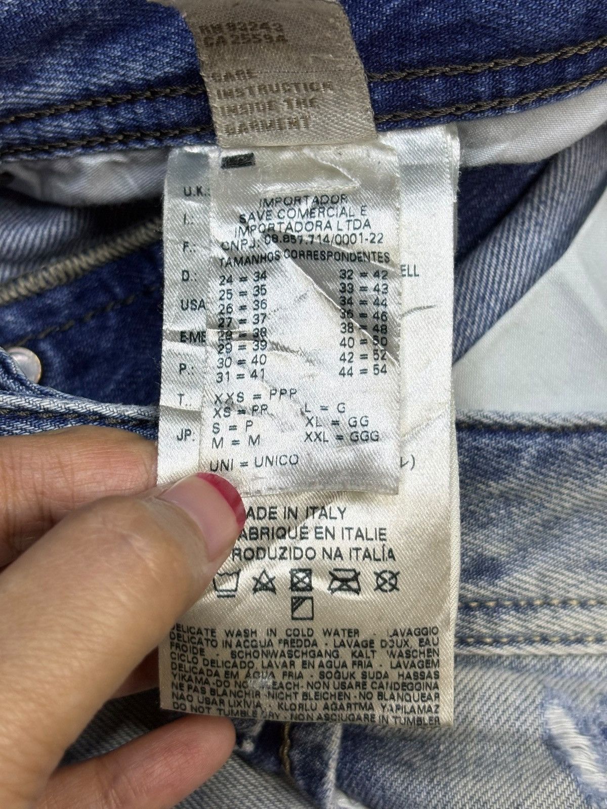 Diesel × Diesel Black Gold Vintage Italy Diesel Blue Eyecons 2013/2 Edition Jeans Size US 33 - 10 Thumbnail