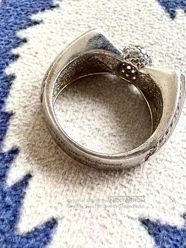 Vivienne Westwood Vivienne Westwood size XS Vintage Saturn Ring with Bow Knot Size ONE SIZE - 8 Thumbnail