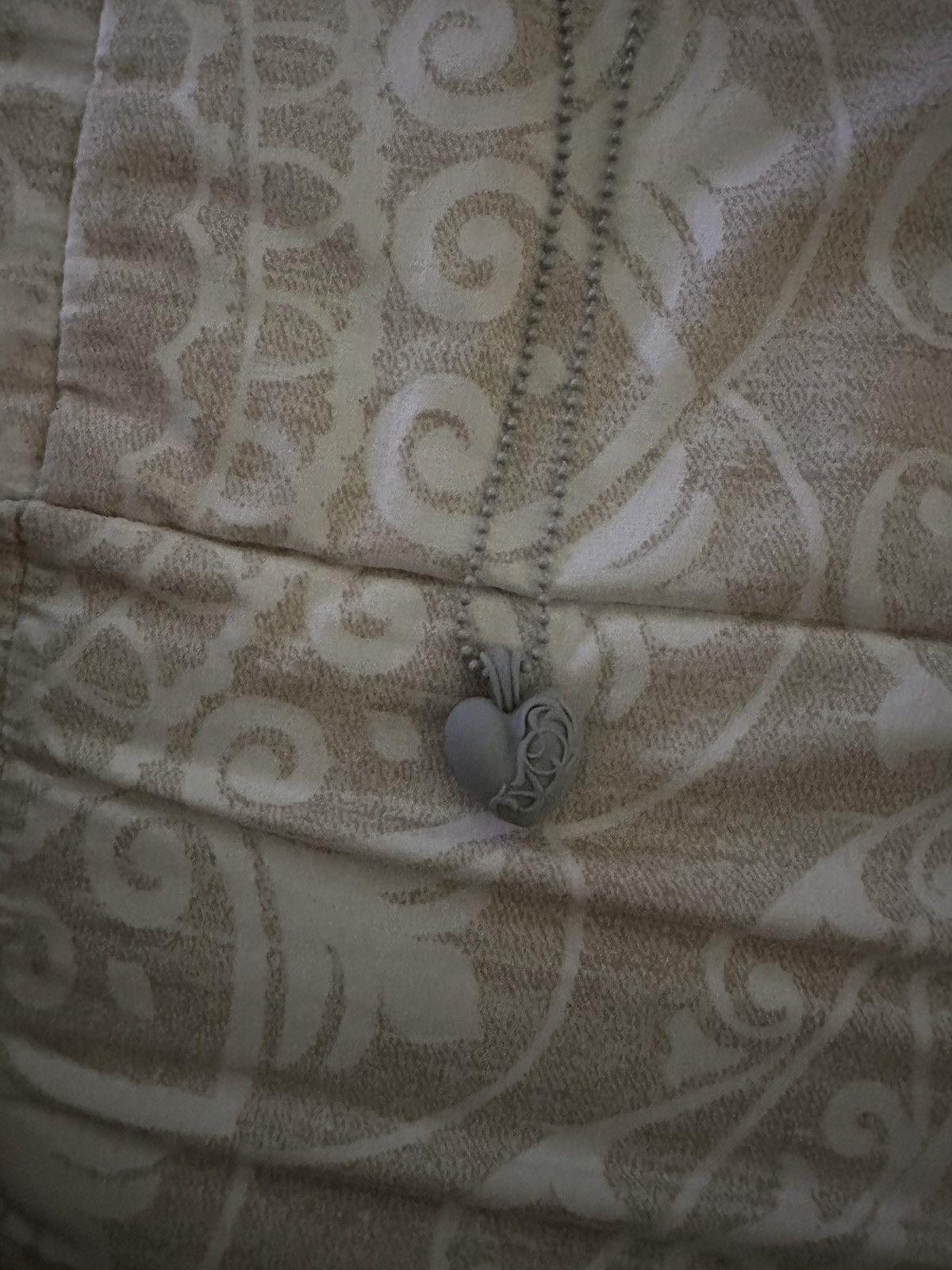 Chrome hearts gray heart pendant silicone