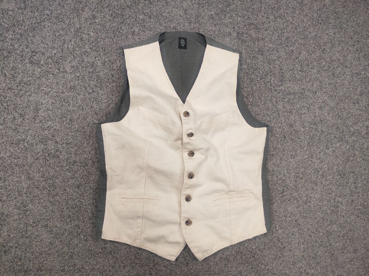 Eleventy Eleventy Milano Design classic beige vest combined fabric Size US M / EU 48-50 / 2 - 4 Thumbnail