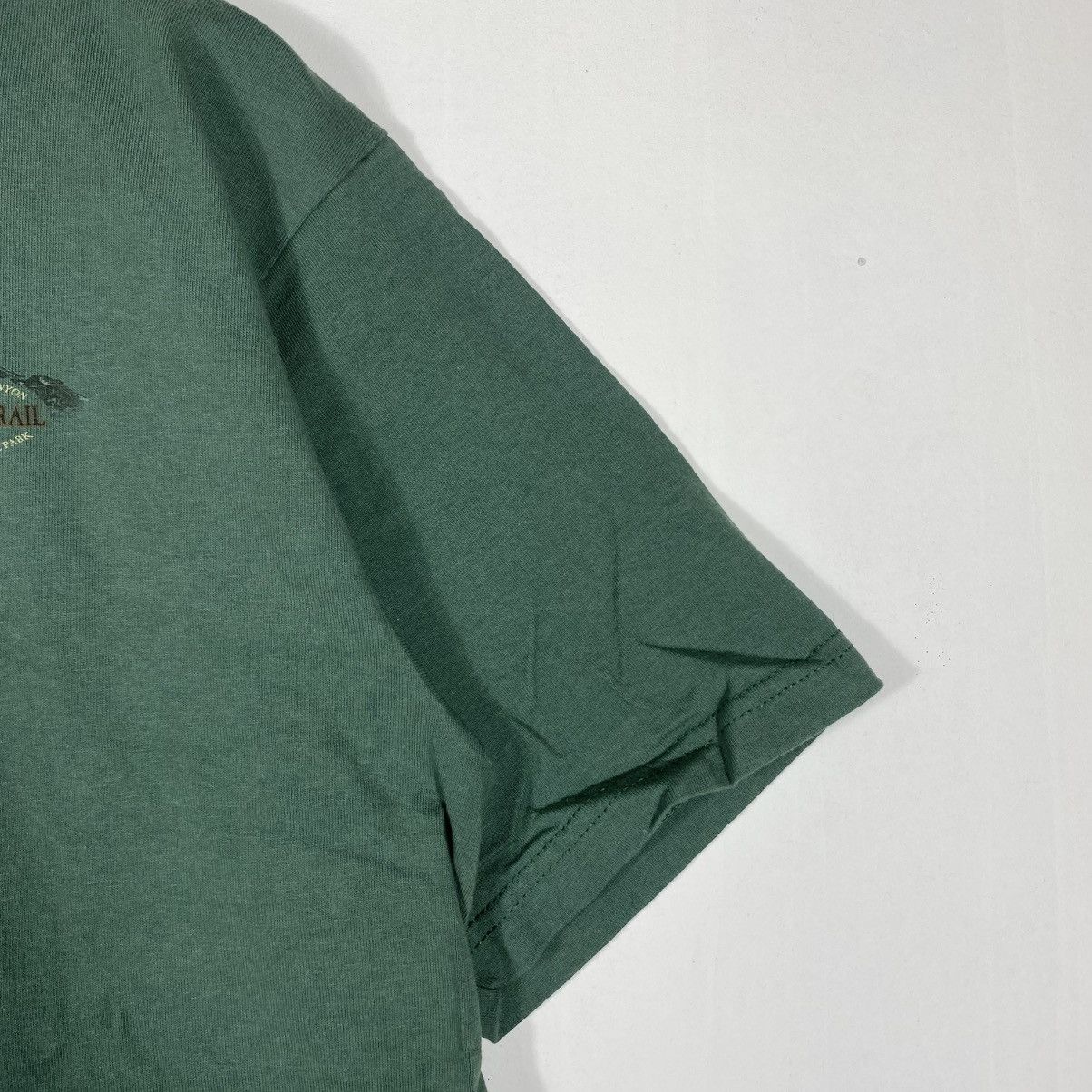 Vintage Vintage 90's BRIGHT ANGEL TRAIL Grand Canyon Tee Shirt Size US L / EU 52-54 / 3 - 6 Thumbnail
