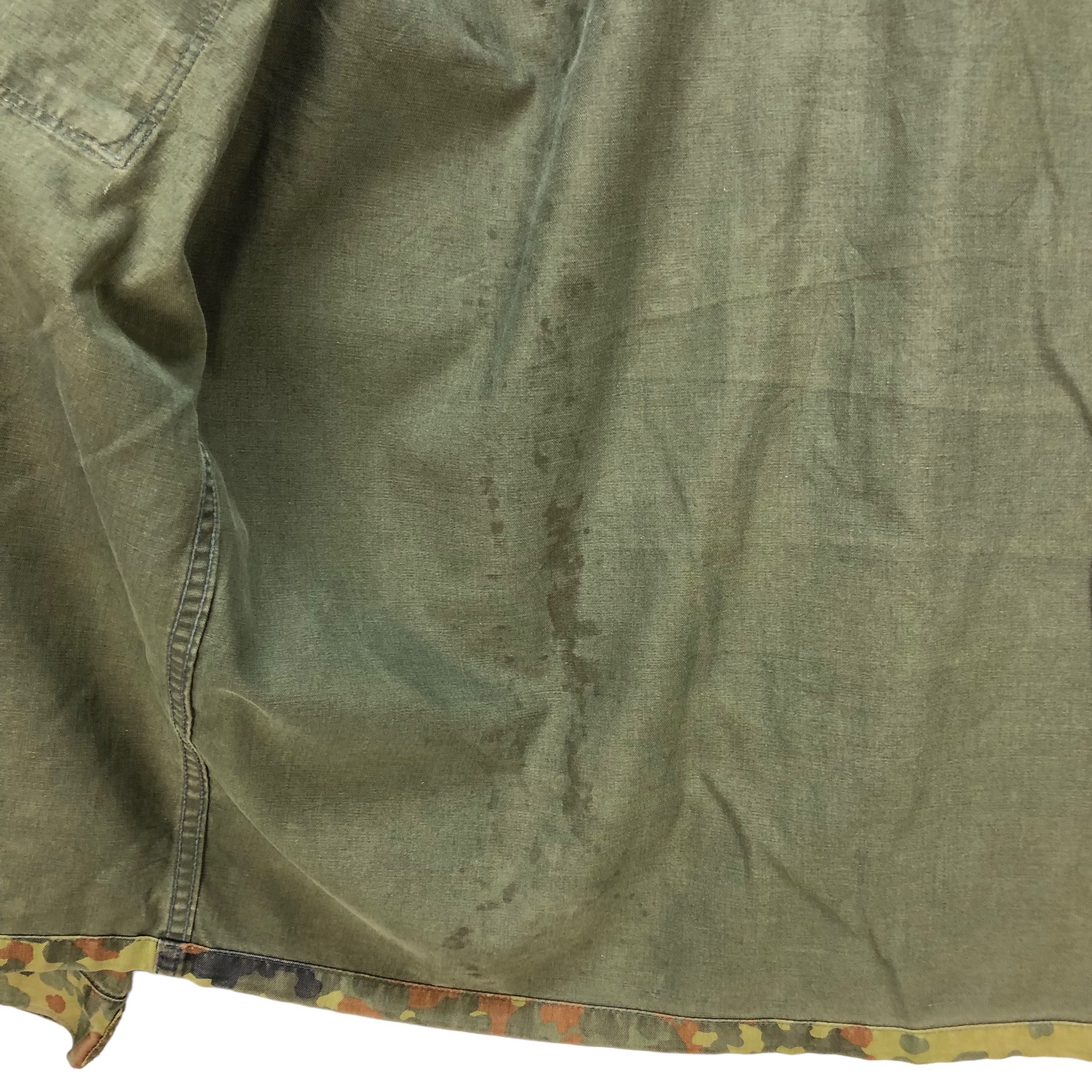 Vintage VINTAGE GERMANY CAMO FIELD JACKET #7342-131 Size US L / EU 52-54 / 3 - 11 Thumbnail