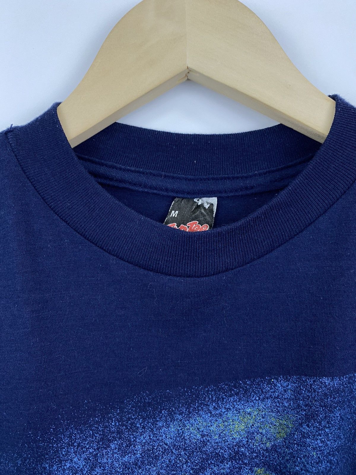 Band Tees Vintage 80s James Taylor Never Die Young T-shirt Rare Retro Size US M / EU 48-50 / 2 - 5 Thumbnail