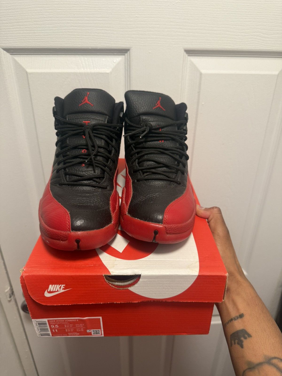 Jordan Brand Jordan 12 flu game 12s 🤒🤧 size 9 good condiiton Size US 9 / EU 42 - 4 Thumbnail