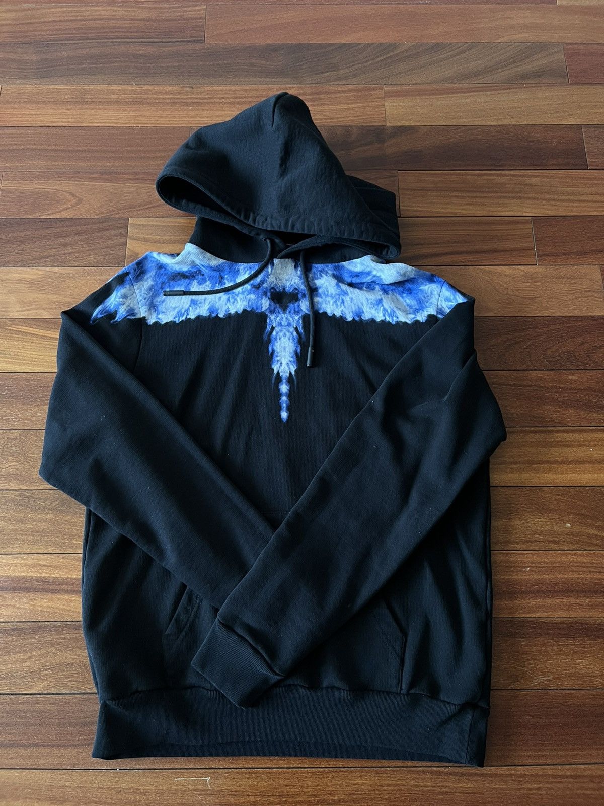 パーカー・フーディ MARCELO BURLON Men Hoodies CMBB007S23FLE0011025 Black Marcelo Burlon cotton sweatshirt Grizzly Wings Regular