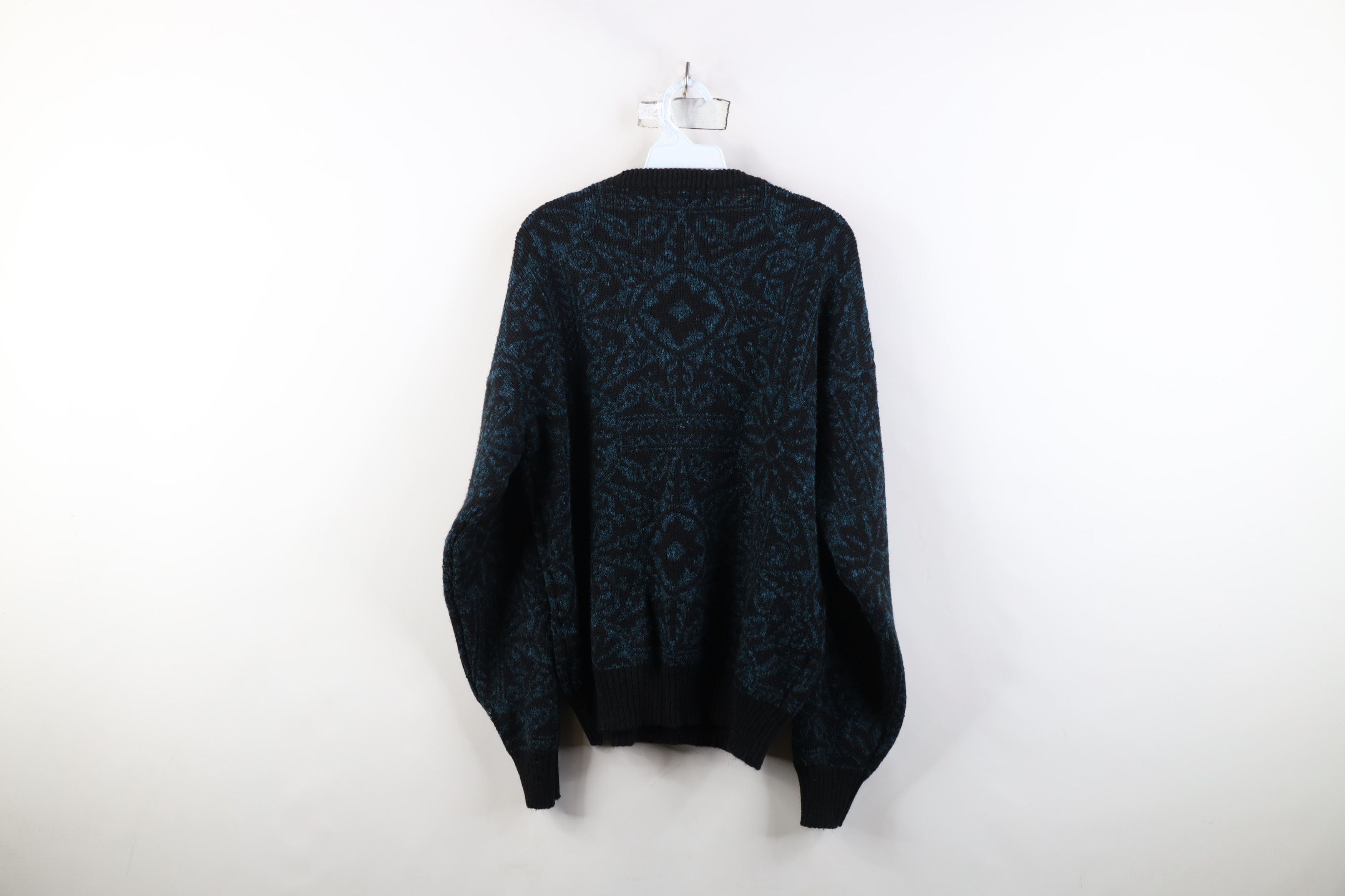 Vintage Vintage 90s Streetwear Flower Knit Crewneck Sweater Size US L / EU 52-54 / 3 - 9 Thumbnail