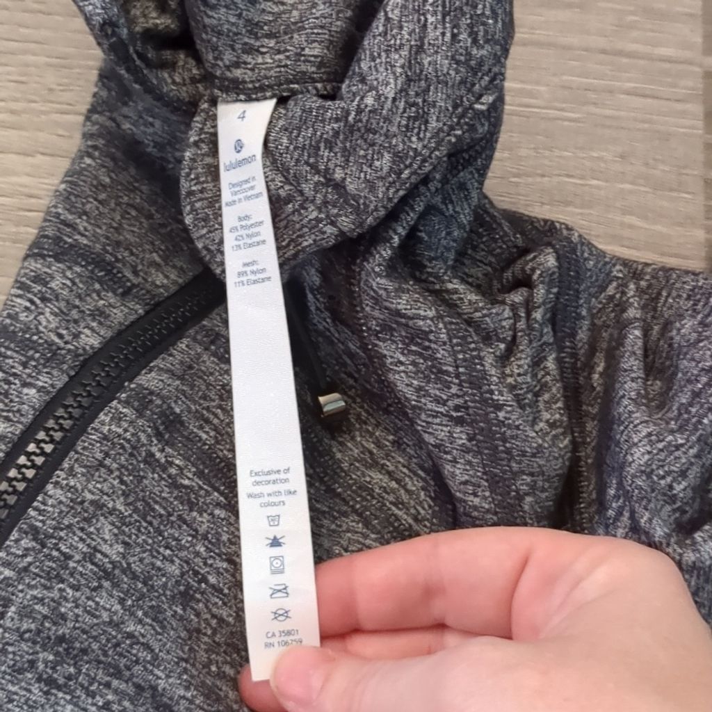 Lululemon Lululemon heathered black (first release) define jacket sz 4 Size S / US 4 / IT 40 - 9 Thumbnail
