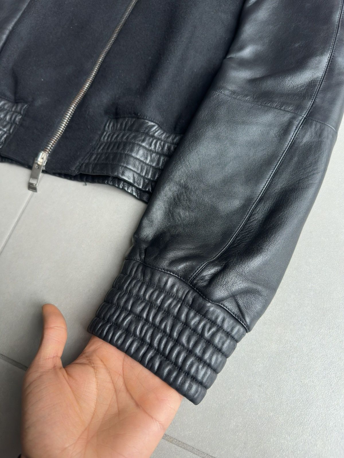 Dior × Hedi Slimane Dior Homme AW04 “VOTC” leather bomber jacket Size US M / EU 48-50 / 2 - 8 Thumbnail