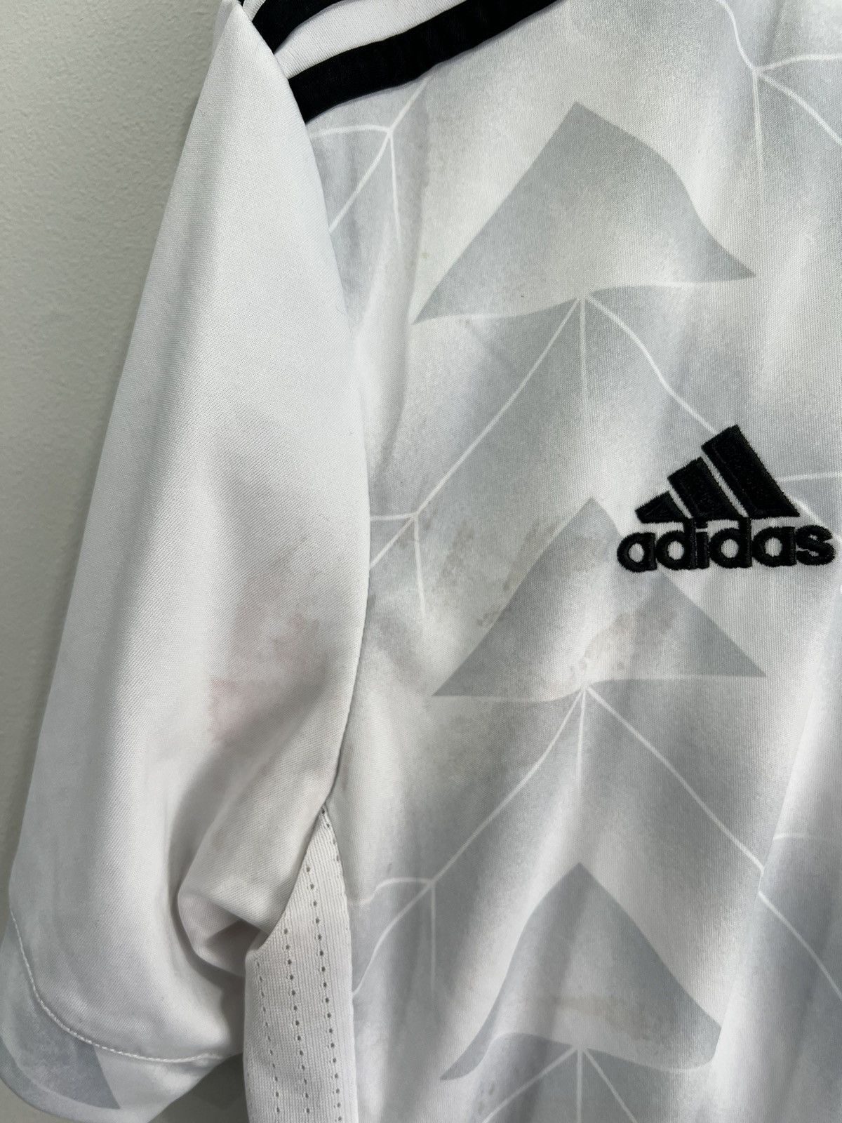 Adidas Adidas Werner Soccer Jersey 2014 fifa football kit Size US M / EU 48-50 / 2 - 3 Thumbnail