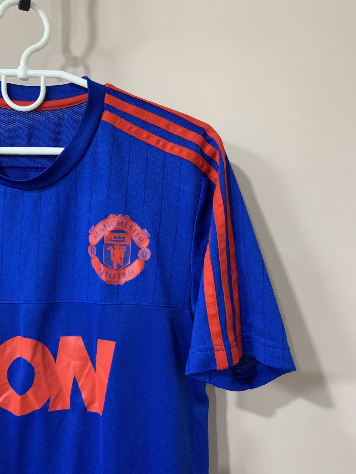 Adidas Manchester United 2015 Training Football Shirt Adidas Soccer Size US M / EU 48-50 / 2 - 3 Thumbnail