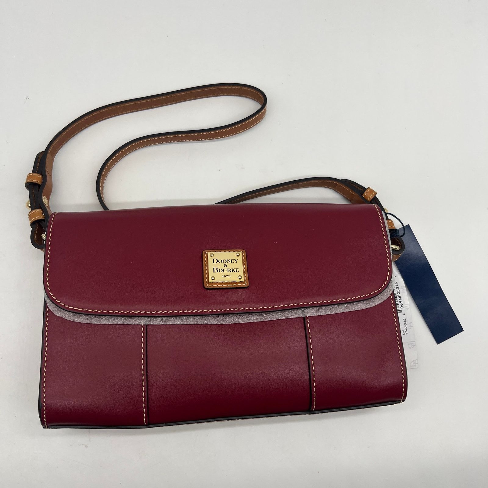 Dooney & Bourke Dooney & Bourke Wexford Leather Casey Clutch Mulberry Size ONE SIZE - 8 Thumbnail