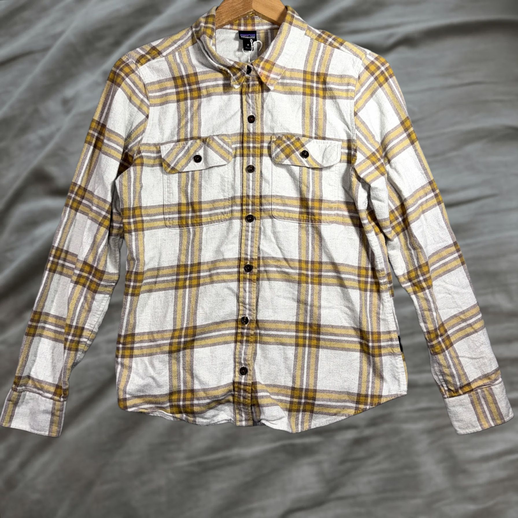 Patagonia Patagonia Shirt Women’s M Plaid Organic Cotton Flannel Button Up Casual Size M / US 6-8 / IT 42-44 - 1 Thumbnail