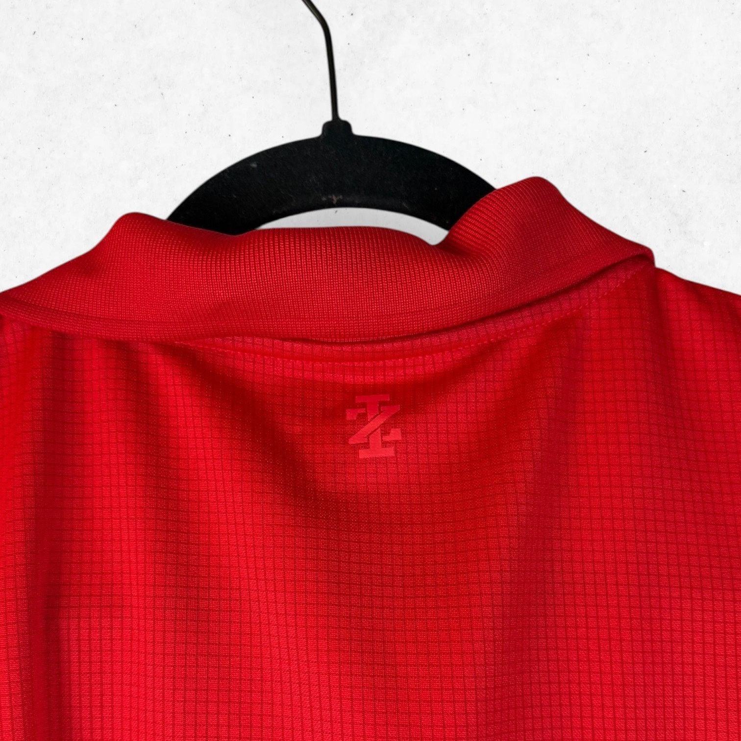 Other Izod Golf Polo Shirt Men's Size XXL Red Solid Short Sleeve Size US XXL / EU 58 / 5 - 7 Thumbnail