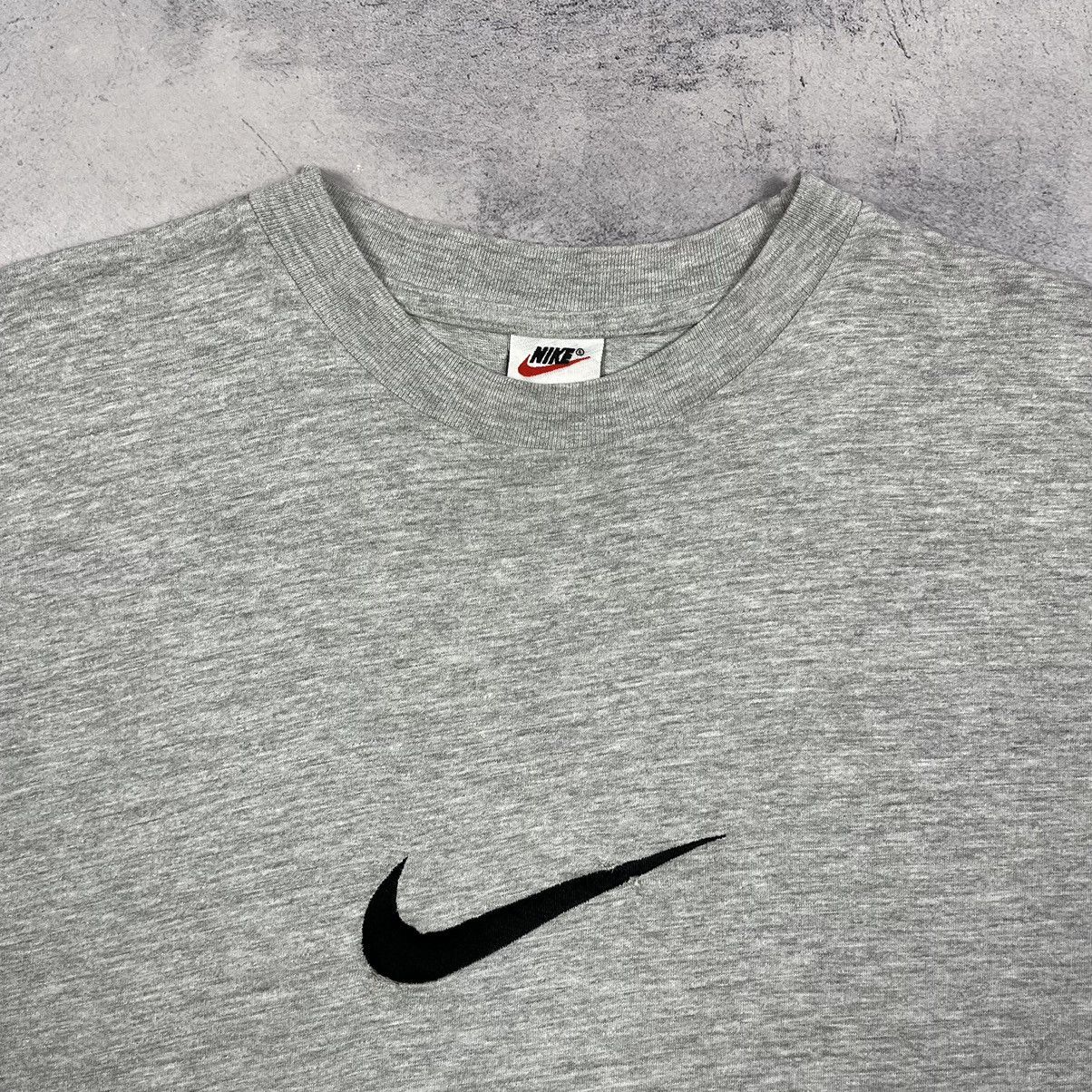 Nike Vintage Nike big swoosh rare tee 90’s Size US L / EU 52-54 / 3 - 6 Thumbnail