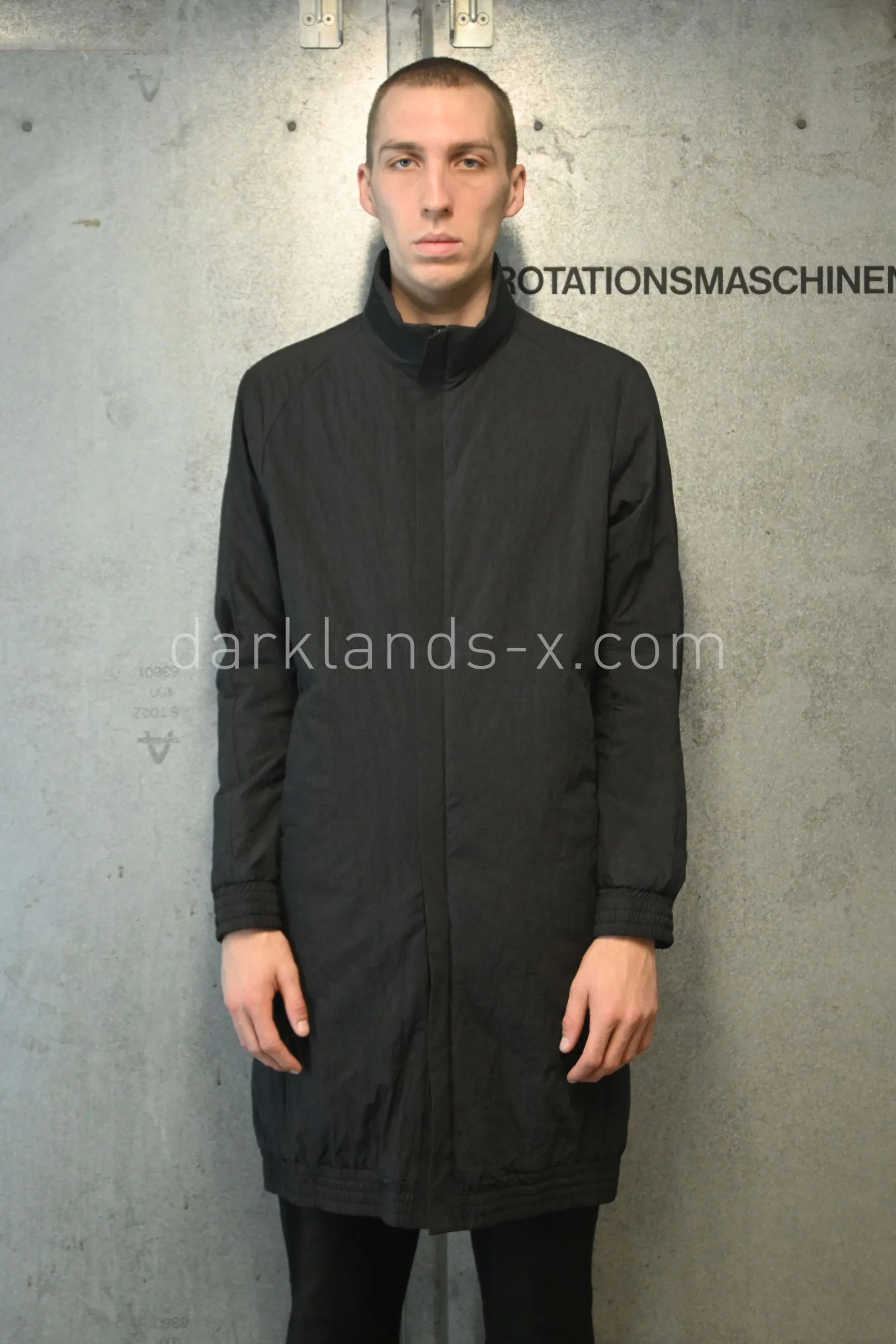 ジャケット・アウター Jacket High Density Cotton. Black.DEVOA. デヴォア DEVOA Down Jacket Shrink Cotton / Nylon （BLACK