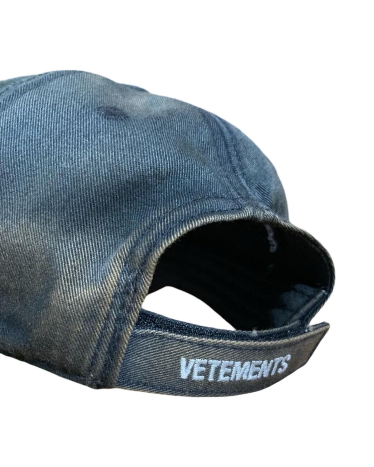 Vetements Vetements Upside Down Anarchy Logo Cap Size ONE SIZE - 3 Thumbnail