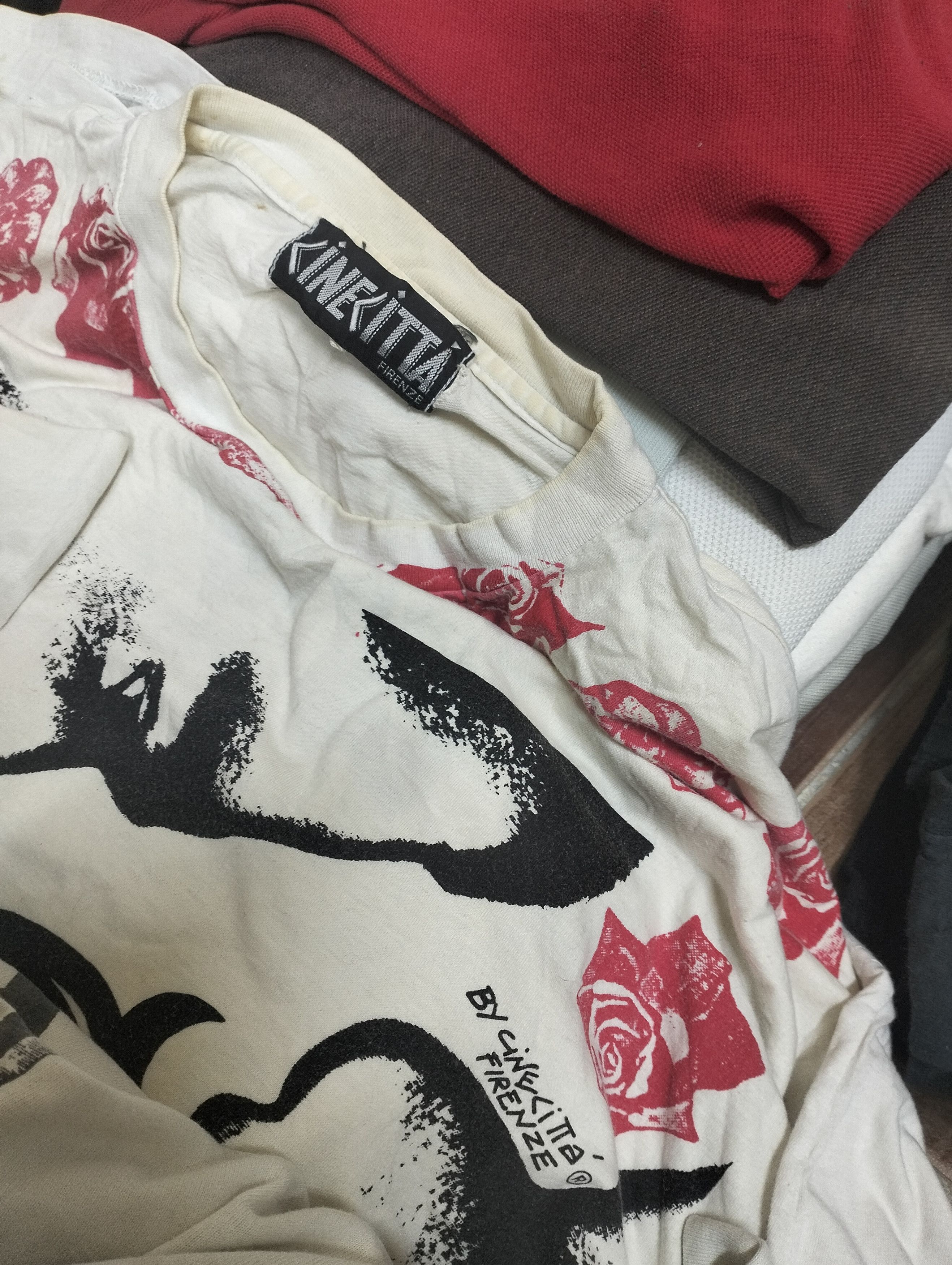 Vintage Vintage red hot chili peppers Size US XL / EU 56 / 4 - 6 Thumbnail