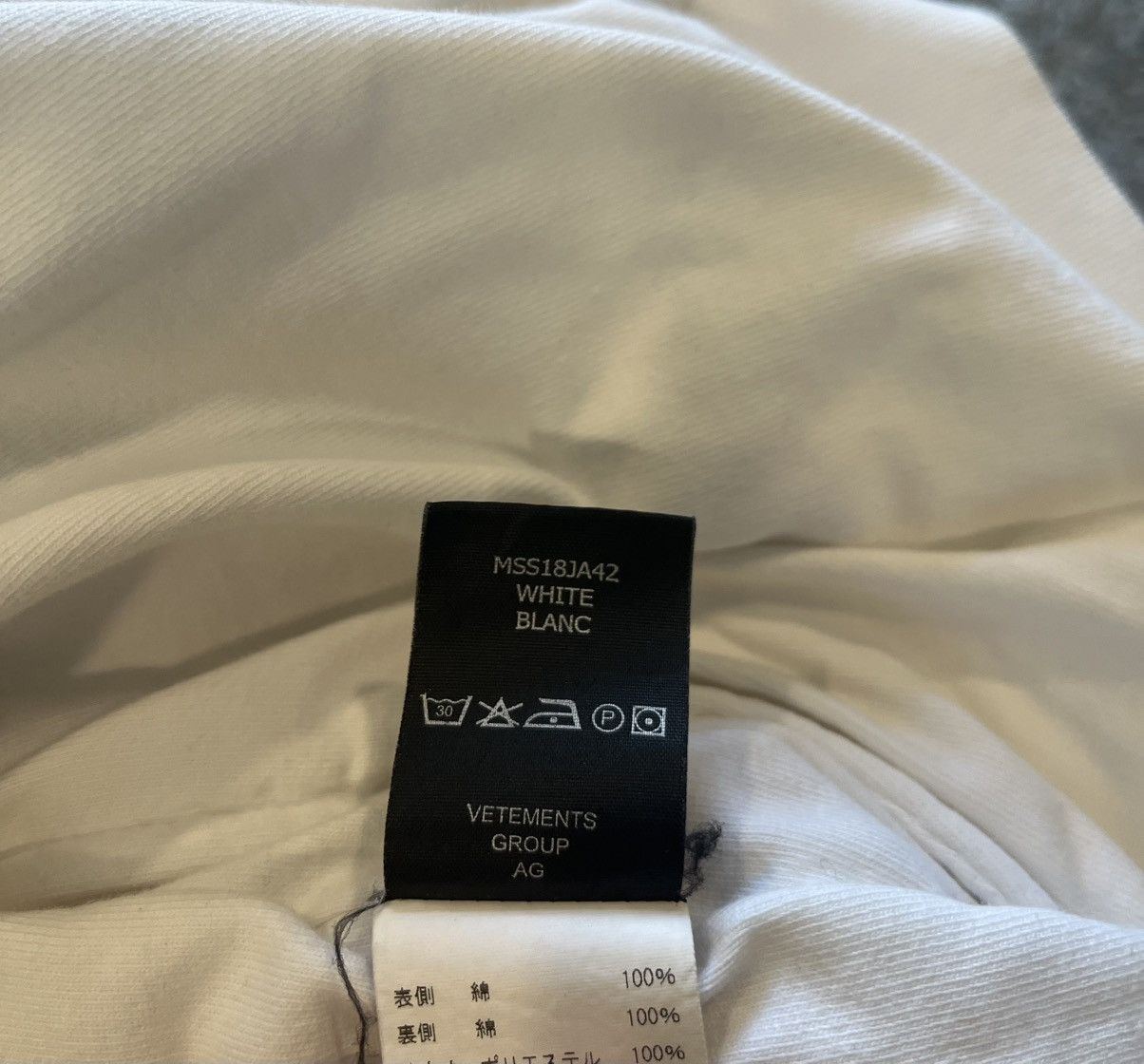 Vetements Vetements White Die Regionalbahn Bomber jacket/hoodie Size US S / EU 44-46 / 1 - 10 Thumbnail