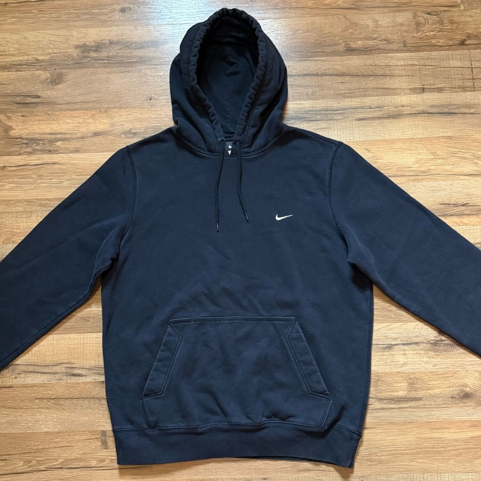Nike 2010 Nike Solo Swoosh Sweatshirt Hoodie Size US L / EU 52-54 / 3 - 2 Thumbnail
