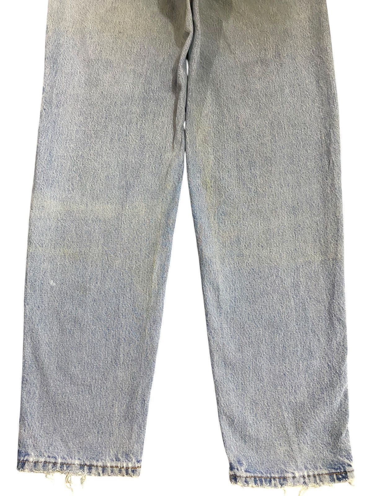 Levi's Vintage Clothing Vintage Levis 560 80’s Grunge Ripped Jeans Size US 31 - 6 Thumbnail