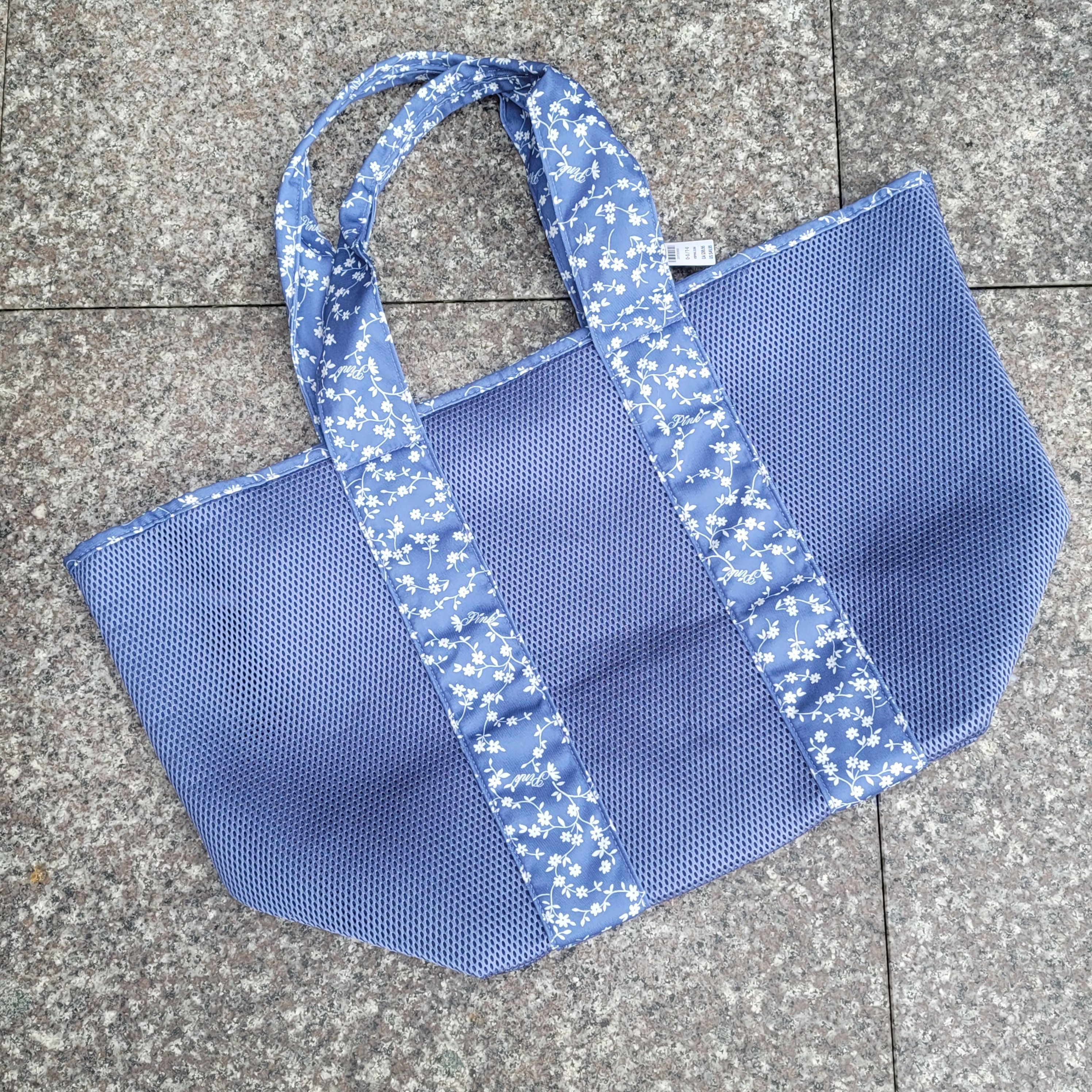 Victoria's Secret Victoria's secret oversized bag Size ONE SIZE - 3 Thumbnail