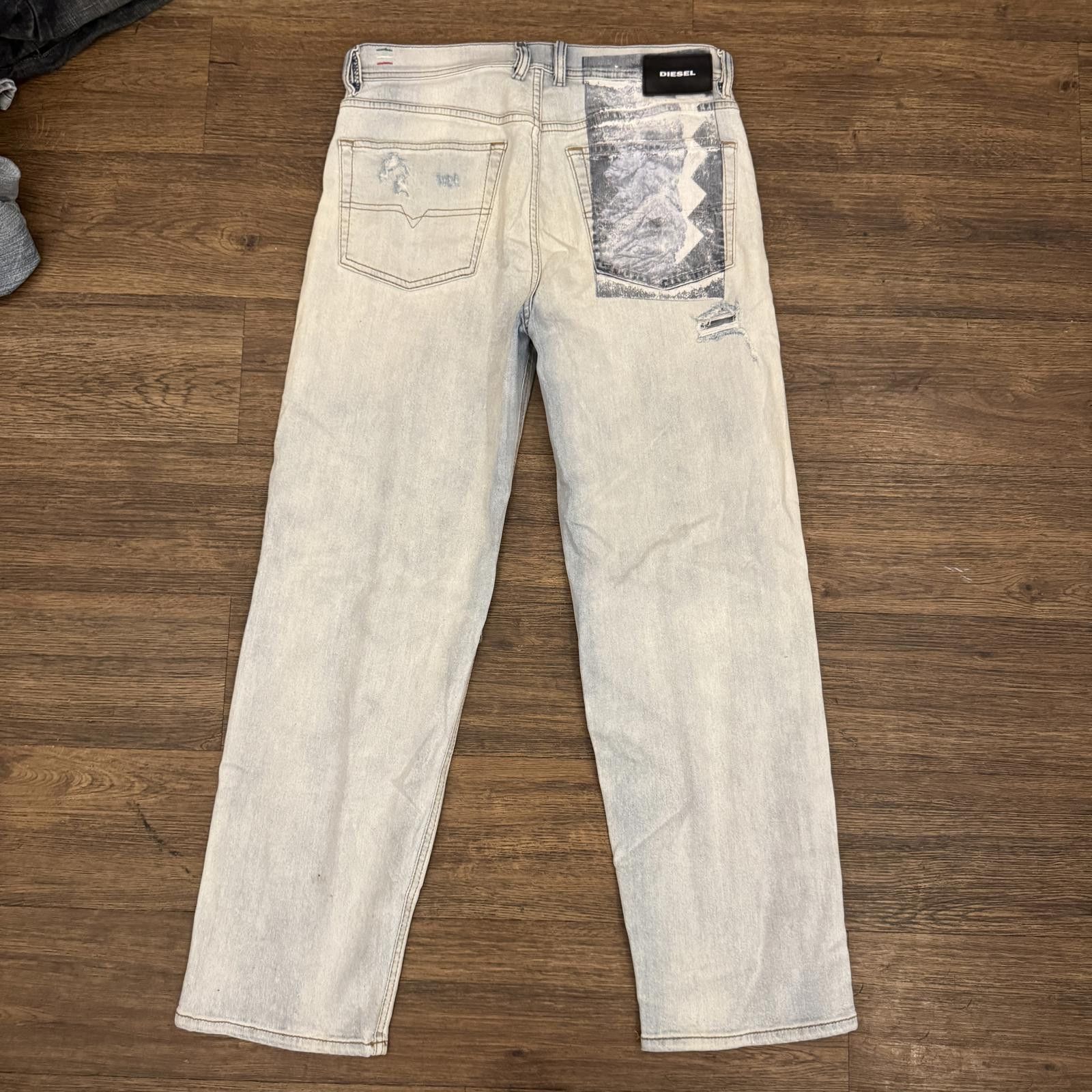 Diesel Diesel Distressed Jeans with Print Size US 30 / EU 46 - 5 Thumbnail