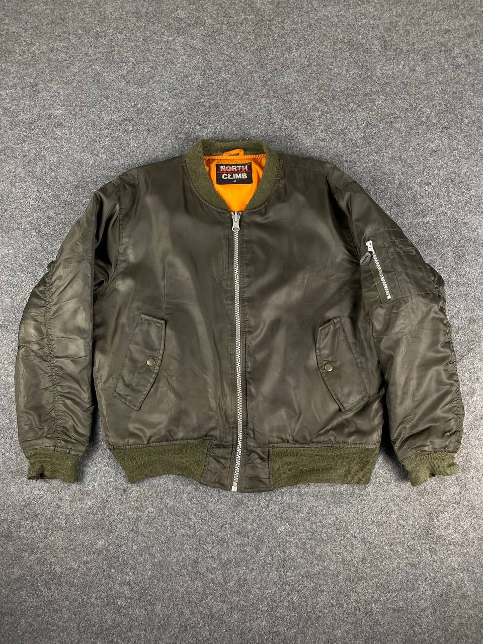 Japanese Brand japanese brand bomber jacket very nice design Size US M / EU 48-50 / 2 - 1 Thumbnail