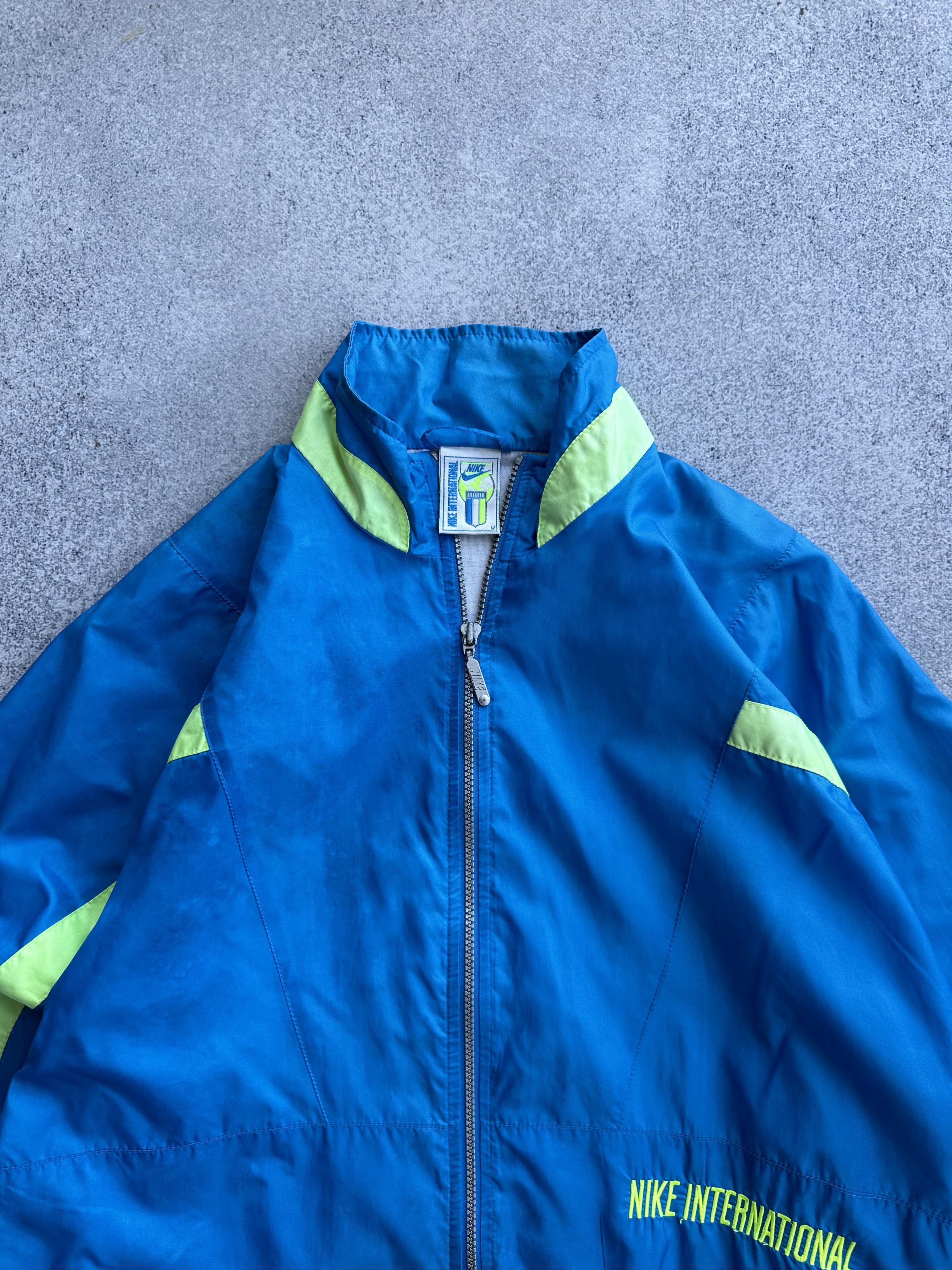Nike × Vintage Nike International Vintage Nylon Blue Track Jacket Rare 90s Size US M / EU 48-50 / 2 - 5 Thumbnail