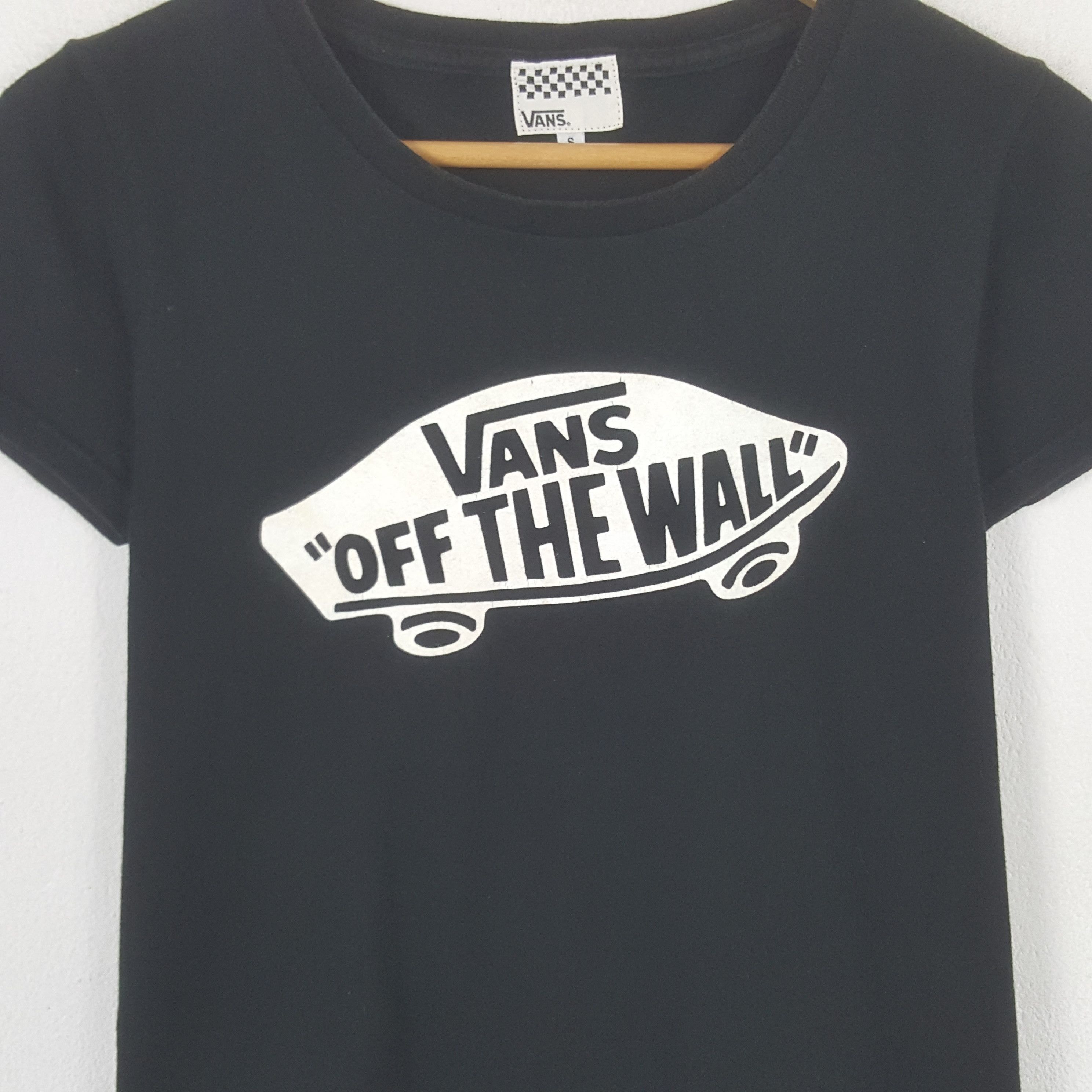 Vans Vintage Vans Off The Wall American Skateboard Tshirt RR19 Size S / US 4 / IT 40 - 2 Thumbnail
