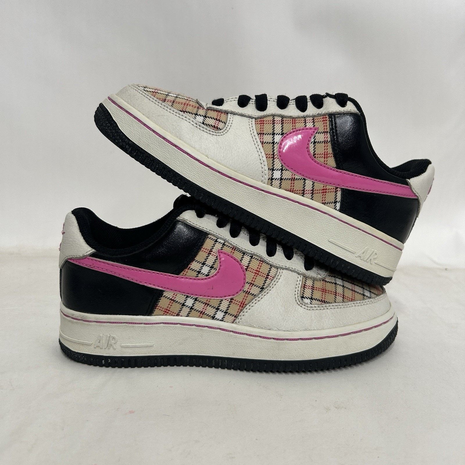 Nike Nike Air Force 1 GS “Pink Plaid” Size US 5 / IT 35 - 1 Thumbnail