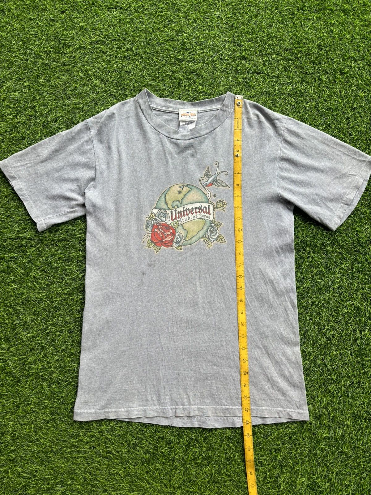 Universal Studios Vintage 00's Universal Studio Japan Tshirt Size US S / EU 44-46 / 1 - 9 Thumbnail