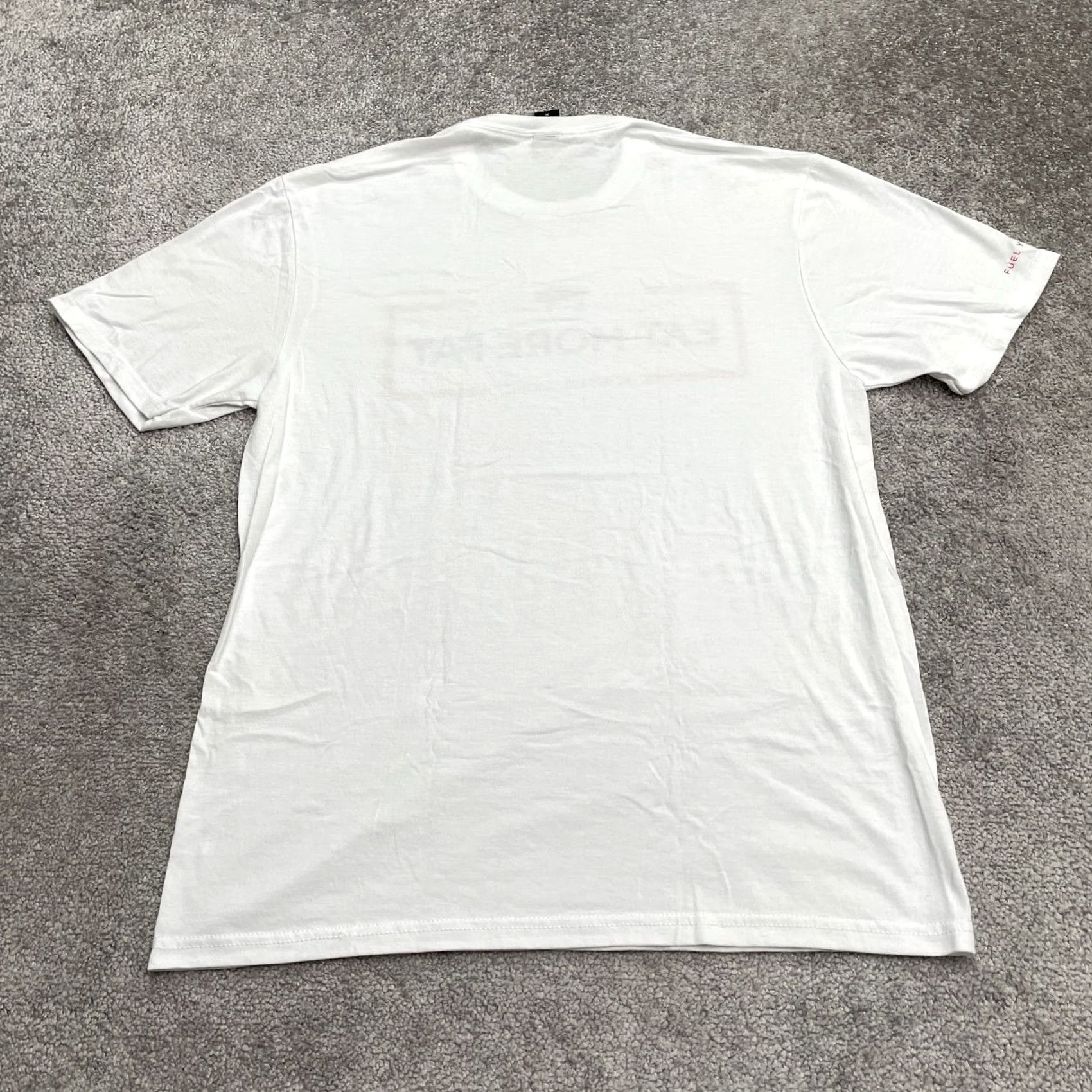 Vintage District District Made Graphic Soft T-Shirt Mens M White Crew Neck Cotton Casual Tee Size US M / EU 48-50 / 2 - 2 Thumbnail