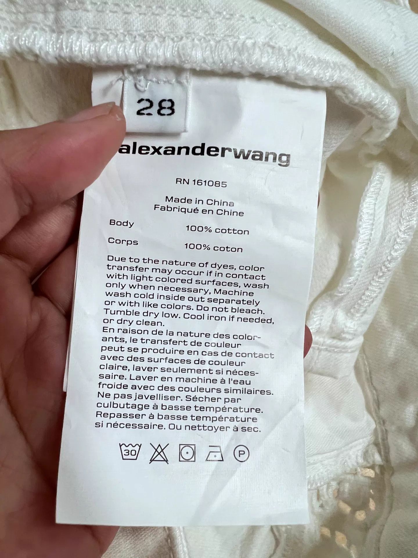 Alexander Wang Alexander Wang 24 99 New White Cutout Logo Short 28 Size 28" / US 6 / IT 42 - 4 Thumbnail